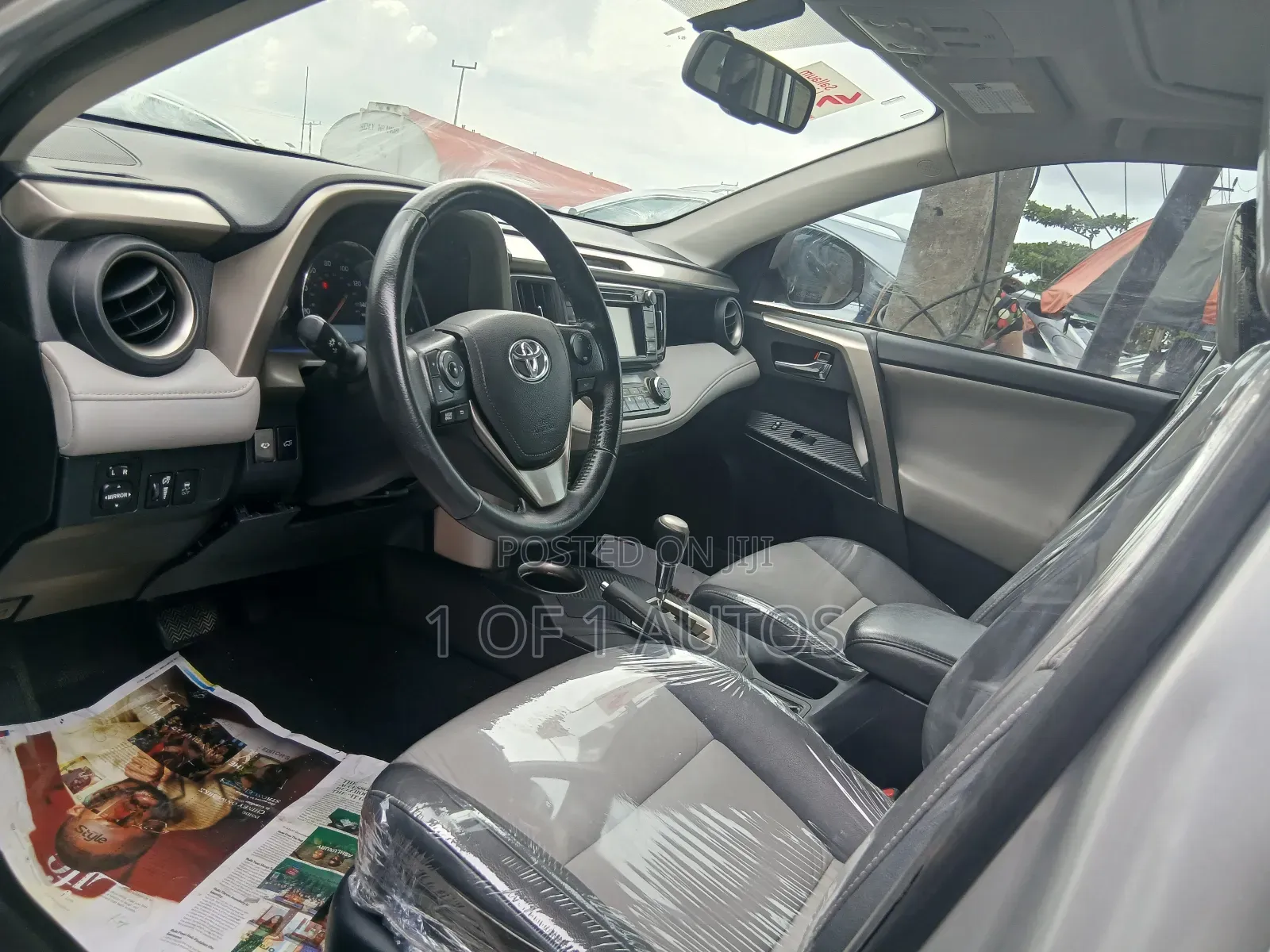 Toyota RAV4 Limited 4dr SUV AWD (2.5L 4cyl 6A) 2014 Silver