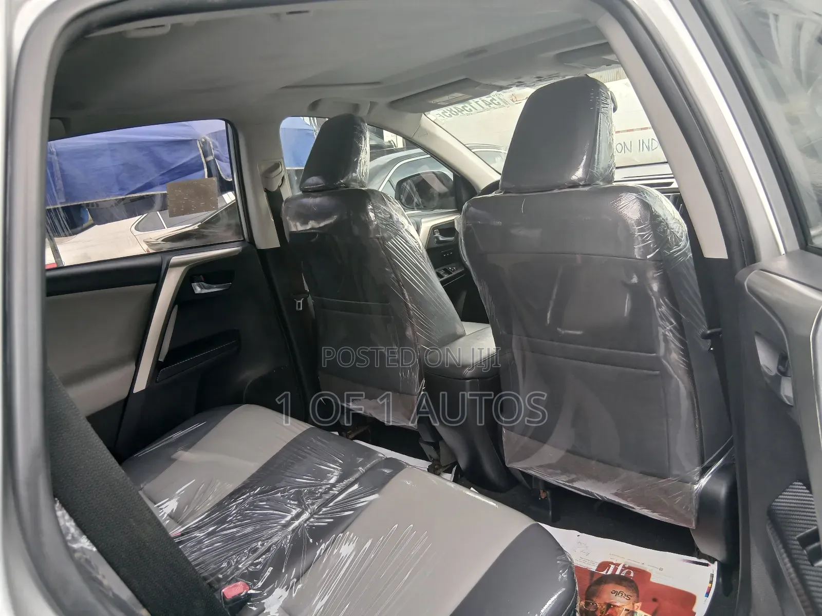 Toyota RAV4 Limited 4dr SUV AWD (2.5L 4cyl 6A) 2014 Silver