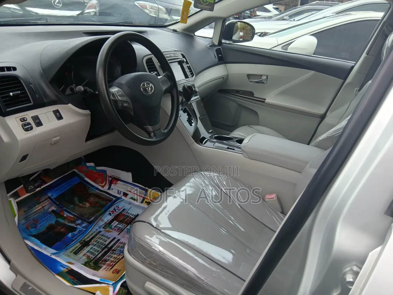 Toyota Venza 2010 Silver