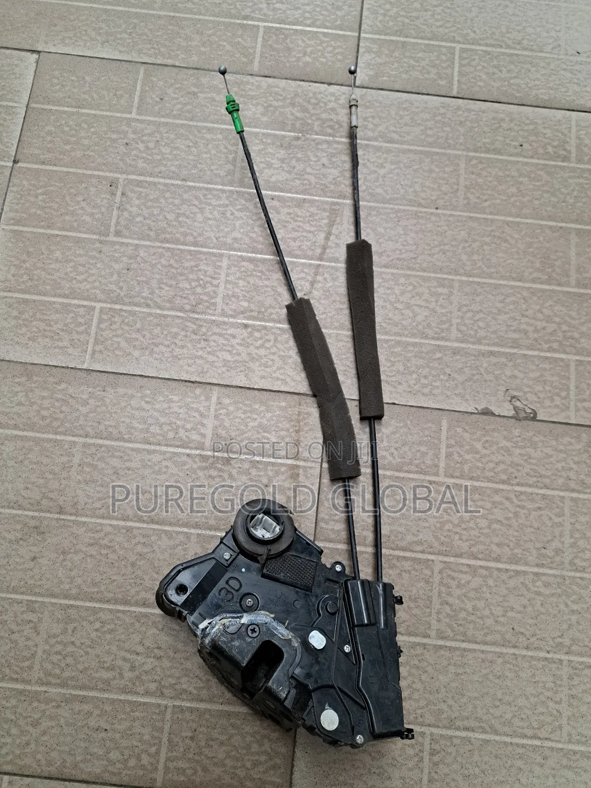 Door Lock (Catcher) for Toyota Avalon