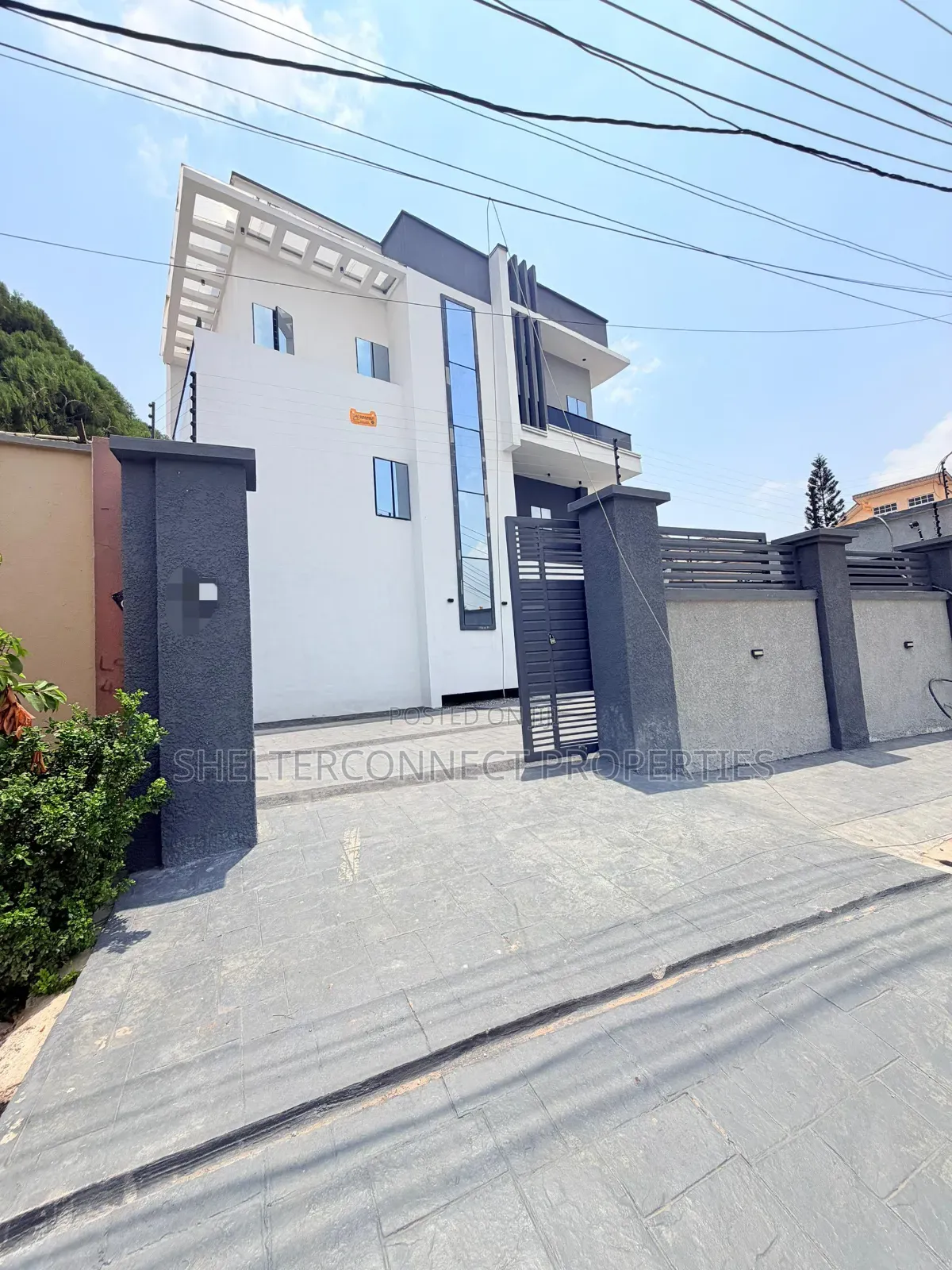 4bdrm Duplex in GRA Phase 1 for sale