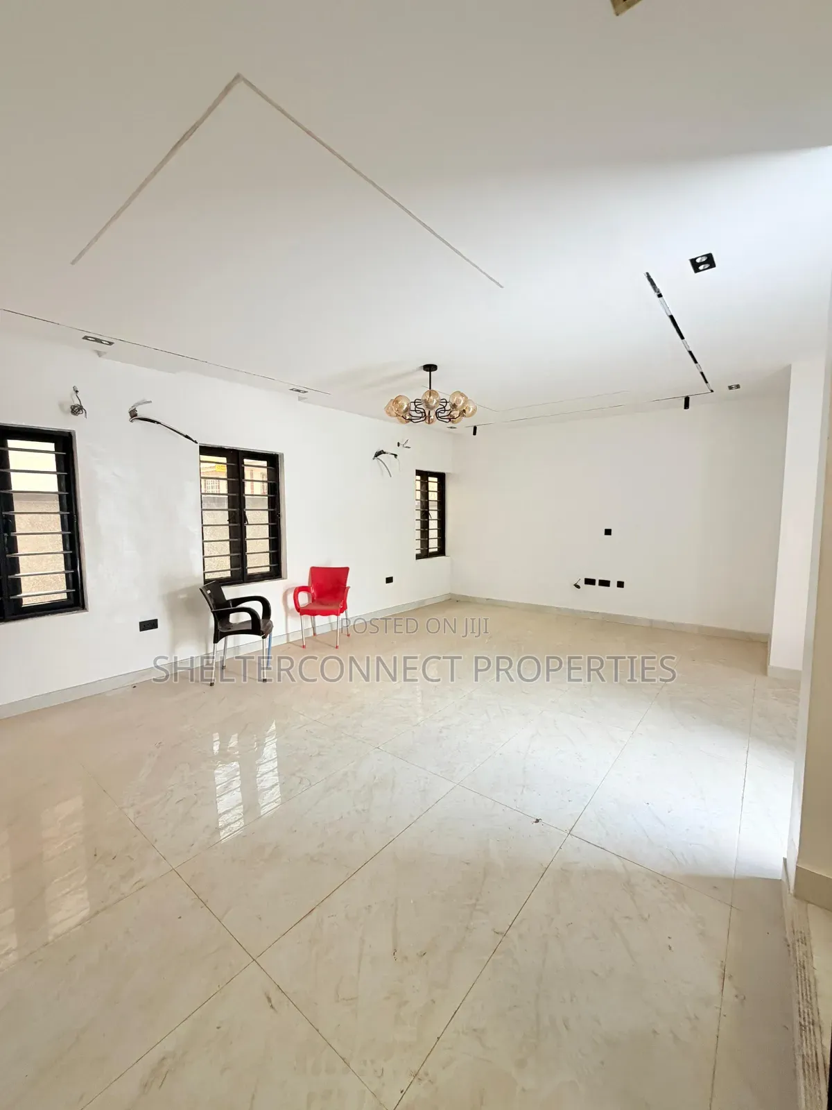 4bdrm Duplex in GRA Phase 1 for sale