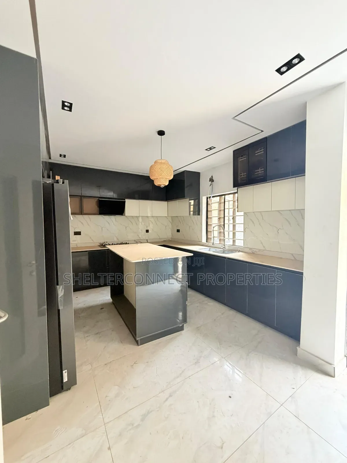 4bdrm Duplex in GRA Phase 1 for sale
