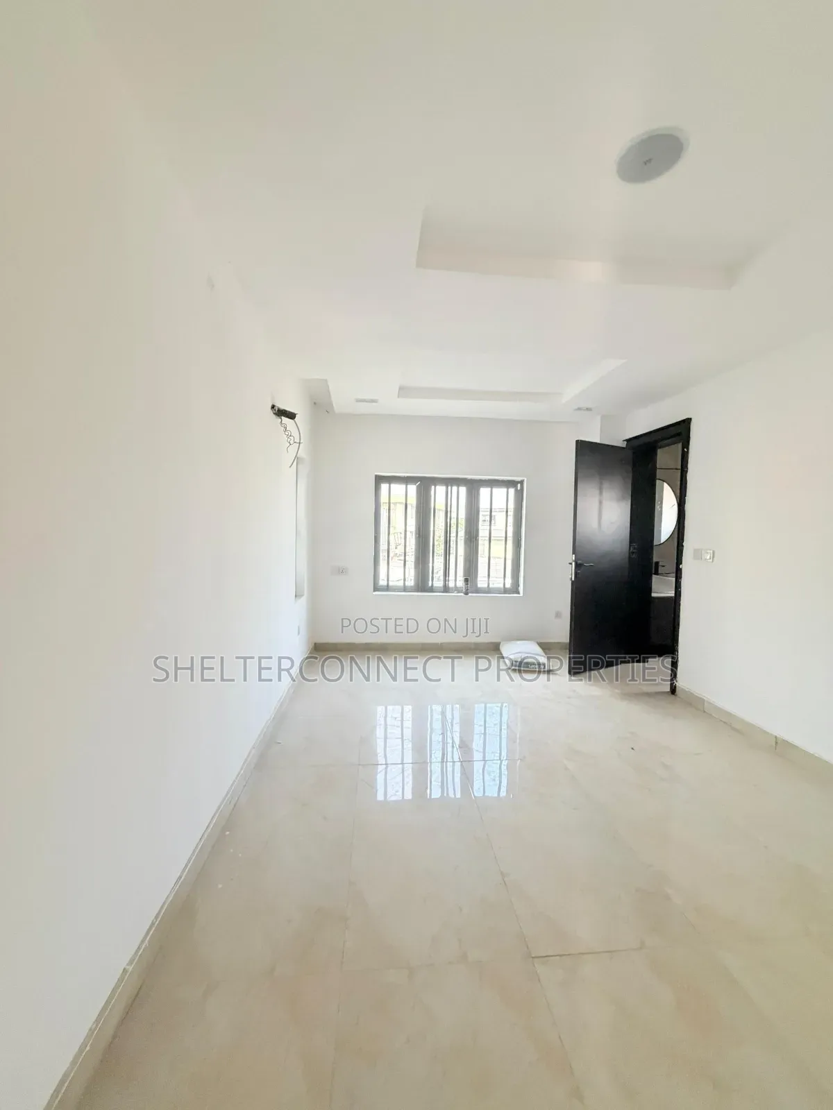 3bdrm Apartment in Allen Avenue for sale
