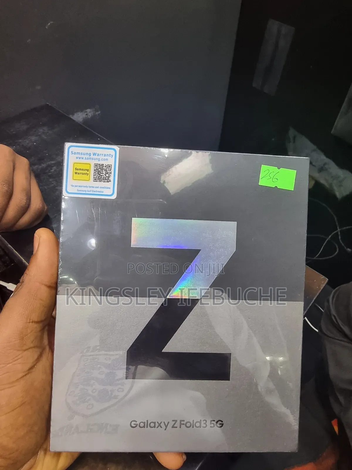 New Samsung Galaxy Z Fold 3 256 GB Black