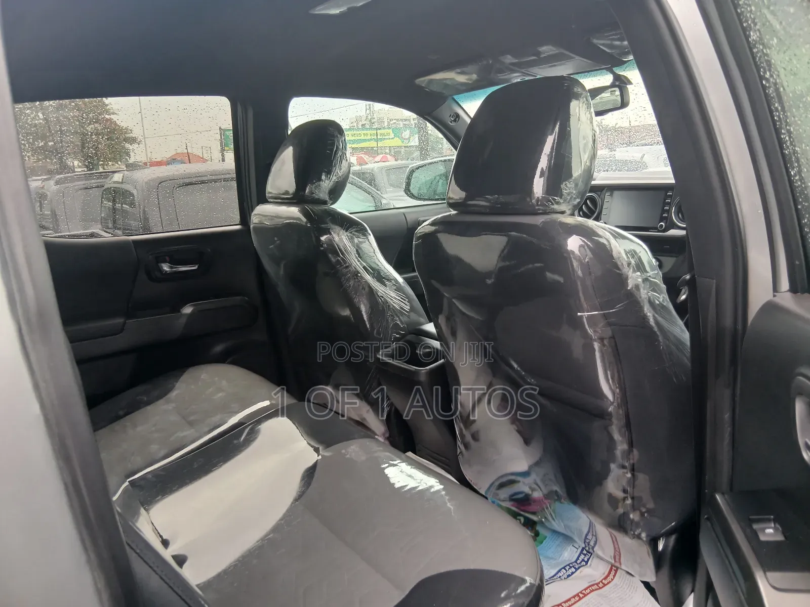 Toyota Tacoma SR5 2022 Silver