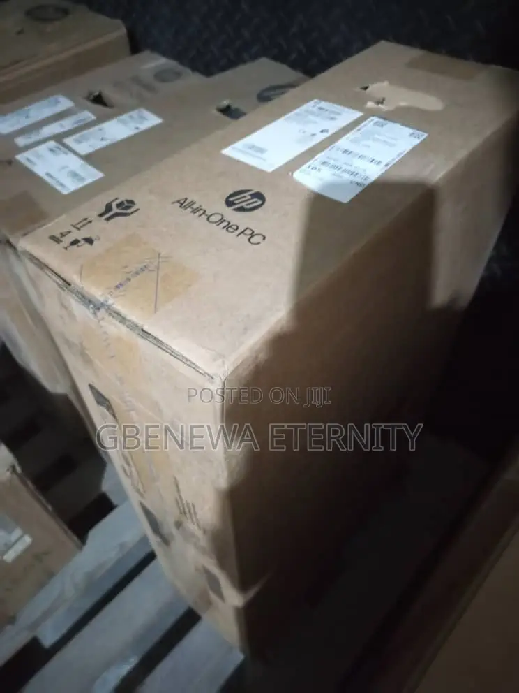 New Desktop Computer HP EliteOne 840 G9 16GB Intel Core Ultra 7 SSD 1T