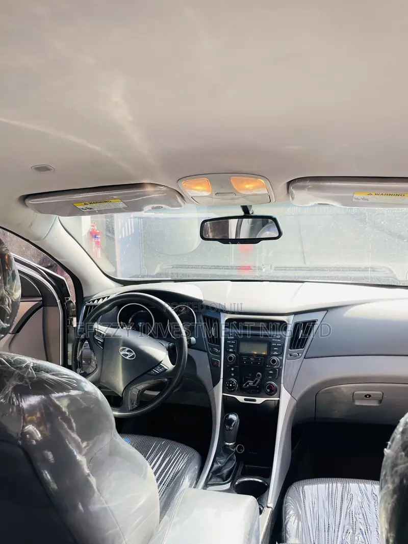 Hyundai Sonata 2011 Silver