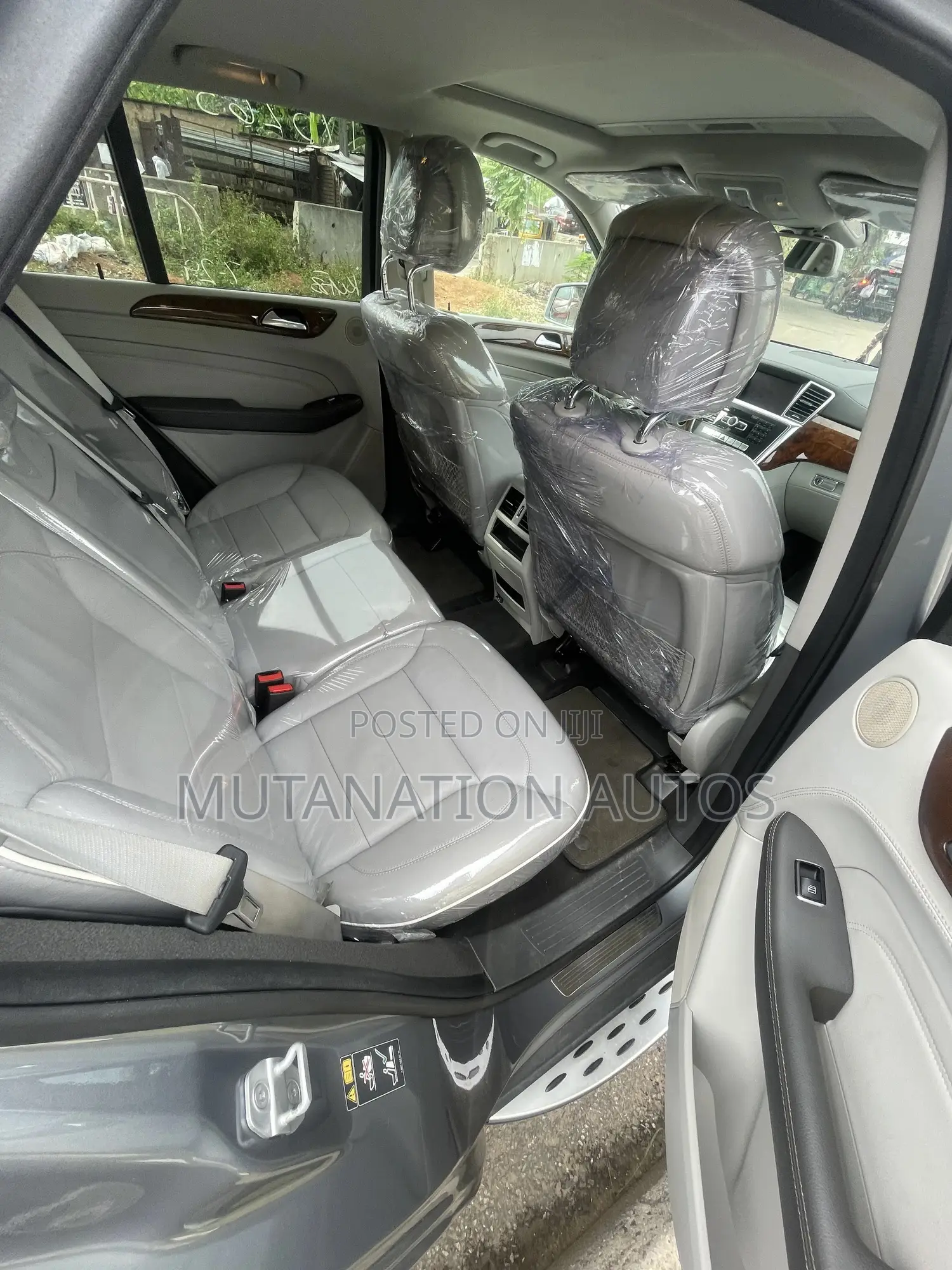 Mercedes-Benz M Class ML 550 4Matic 2013 Gray