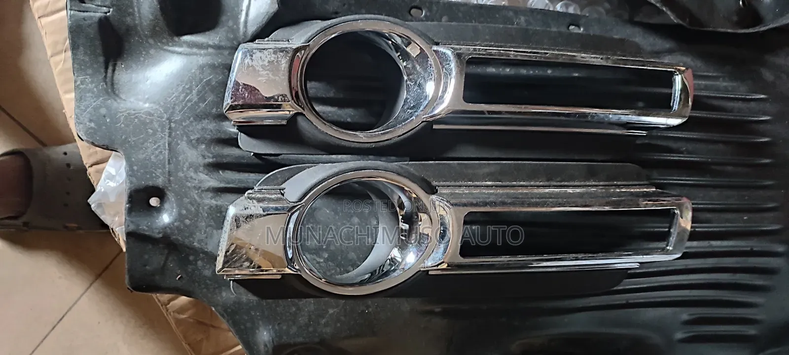 Set Fog Lamp Covers Mitsubishi Pajero 2016