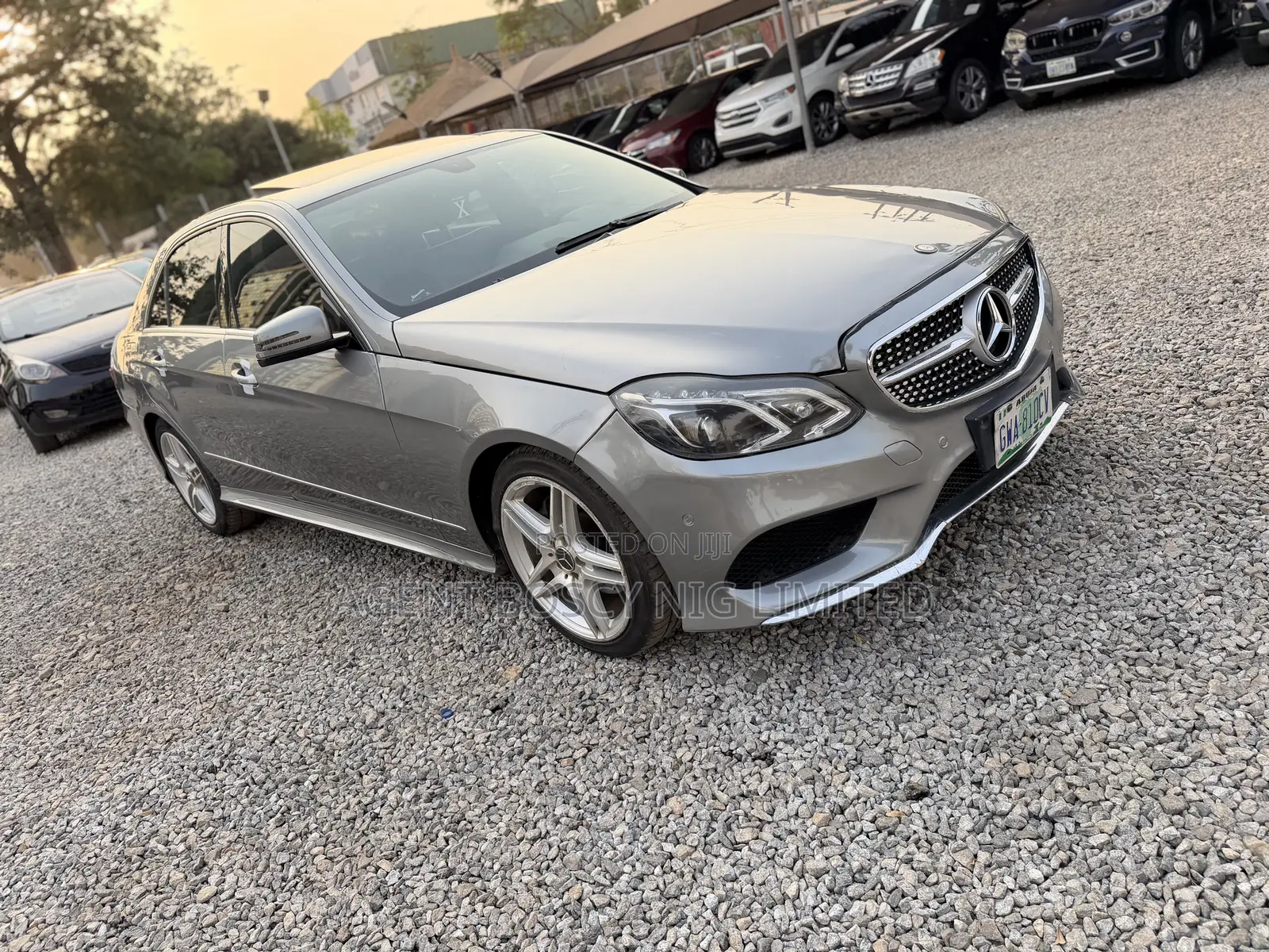 Mercedes-Benz E350 Base 4Matic Sedan AWD (3.5L 6cyl 7A) 2013 Gray