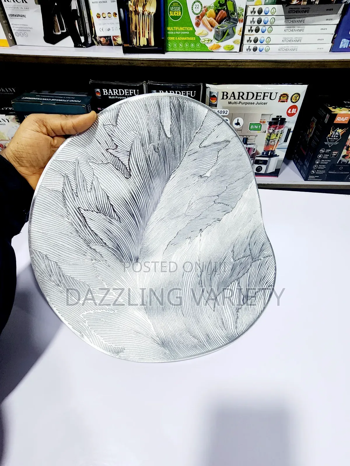 12pcs High Quality Luxury Table Mat - Silver Colour