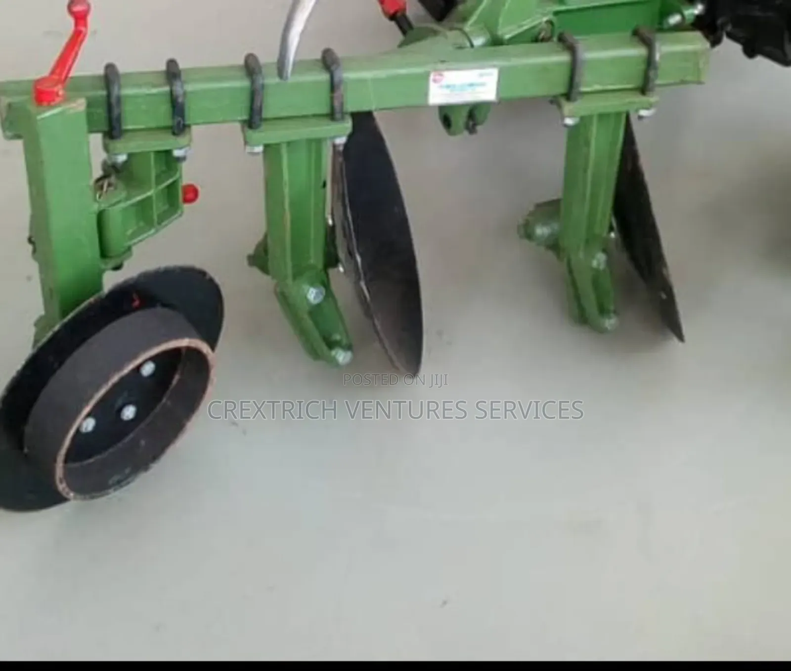 Disc Plough Implement: Walking Tractor 10 -24 Hp