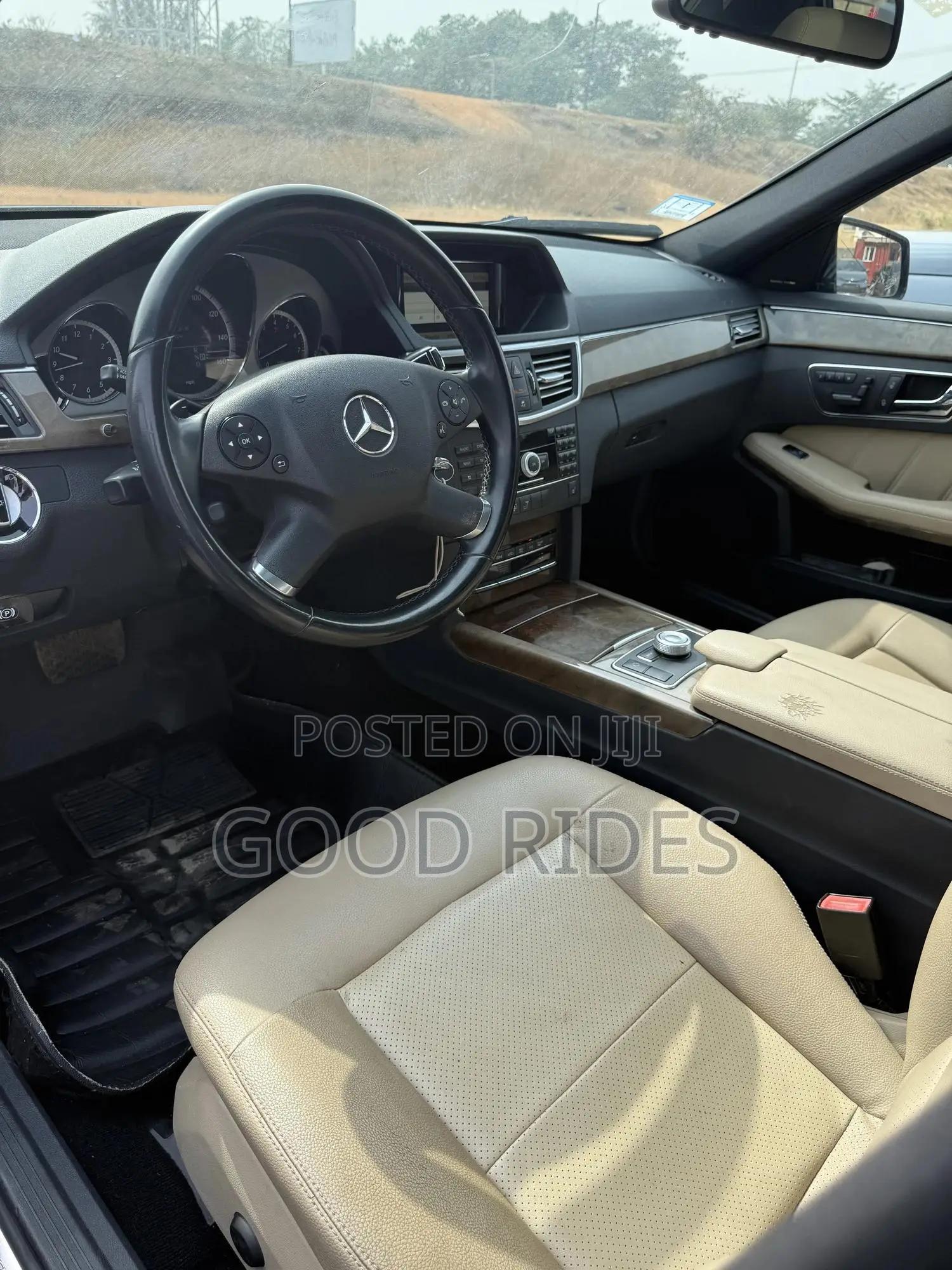 Mercedes-Benz E350 2011 Black