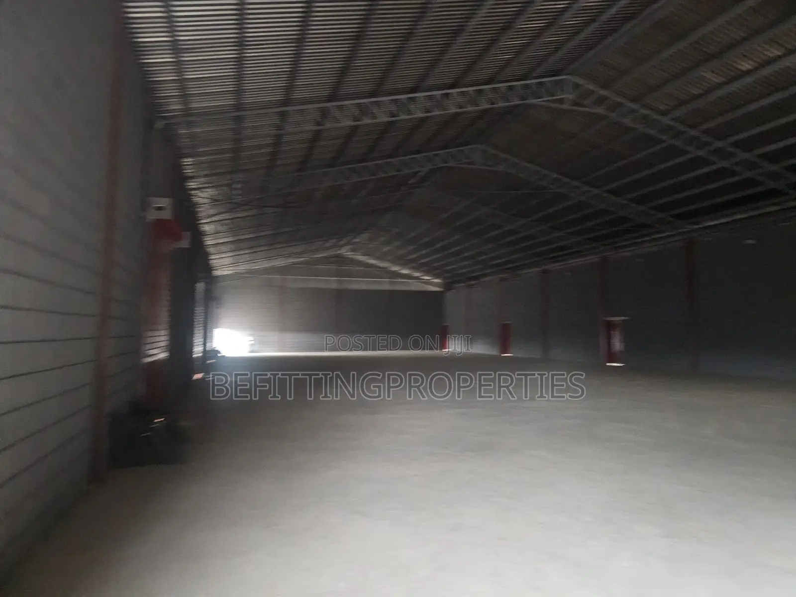 Brand New 1000 Sqm Warehouse