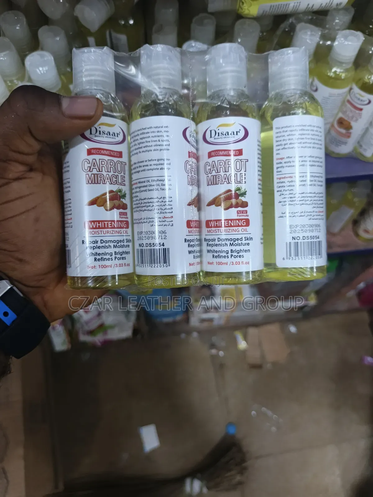 Disaar Unisex Carrot/Olive Oil (100ml) for Lightning and Skin Repair