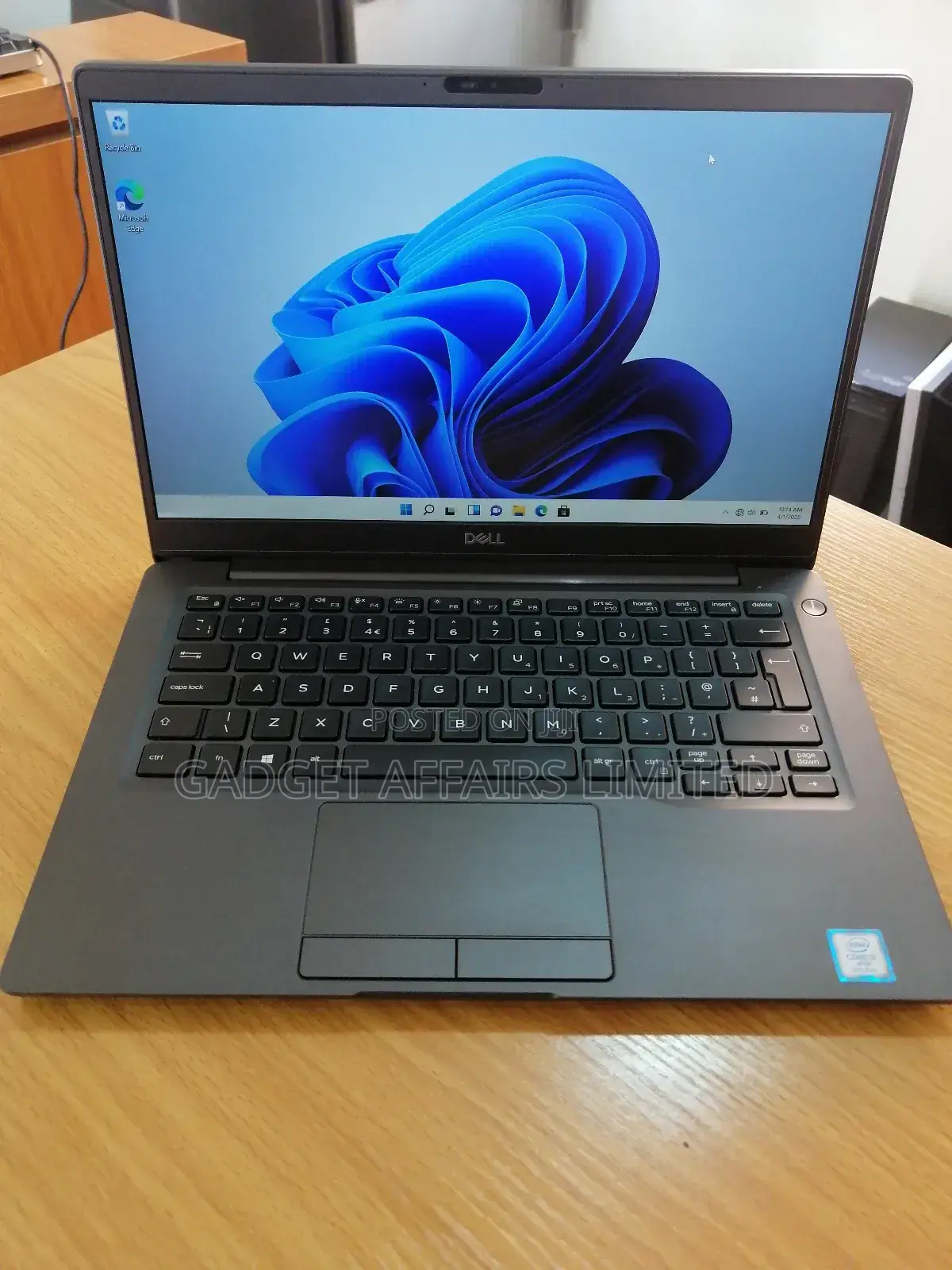 Laptop Dell Latitude 7300 8GB Intel Core i5 SSD 256GB