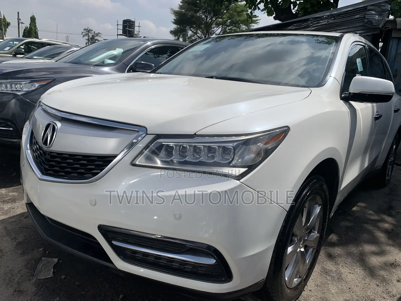 Acura MDX Advance and Entertainment Packages 4dr SUV (3.5L 6cyl 6A)