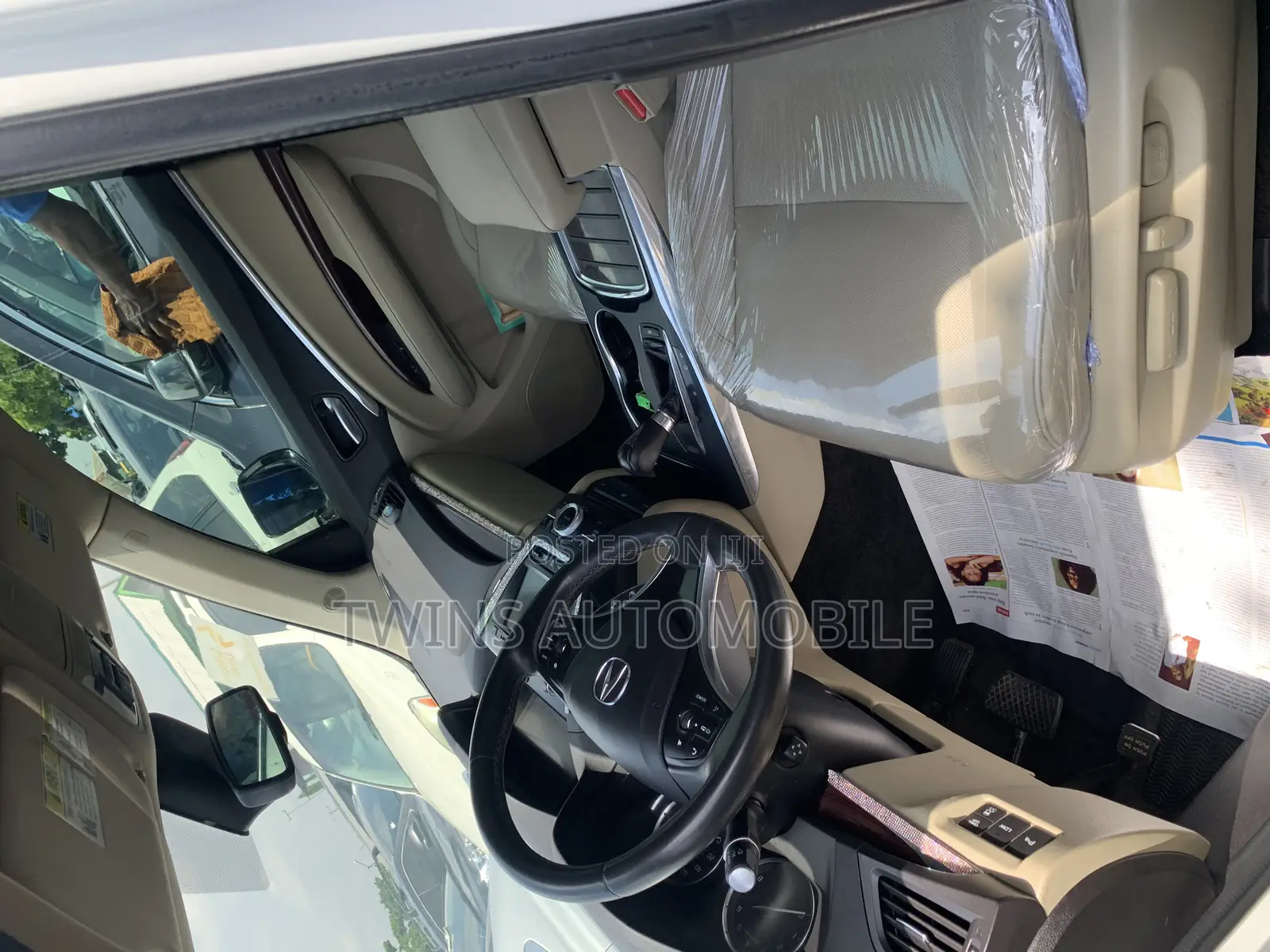 Acura MDX Advance and Entertainment Packages 4dr SUV (3.5L 6cyl 6A)