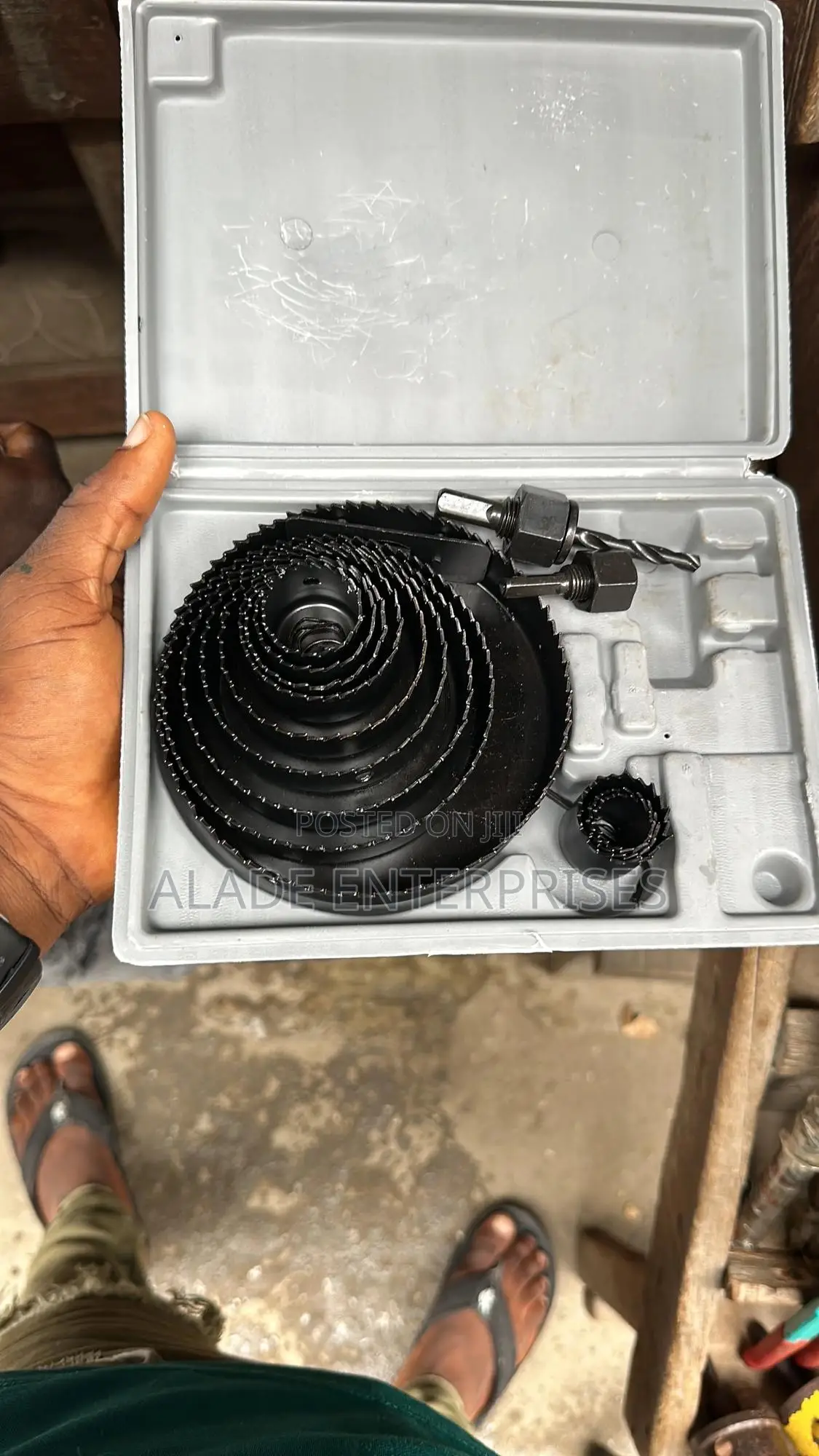 16pcs Hole Saw Set Yellow and Black Available