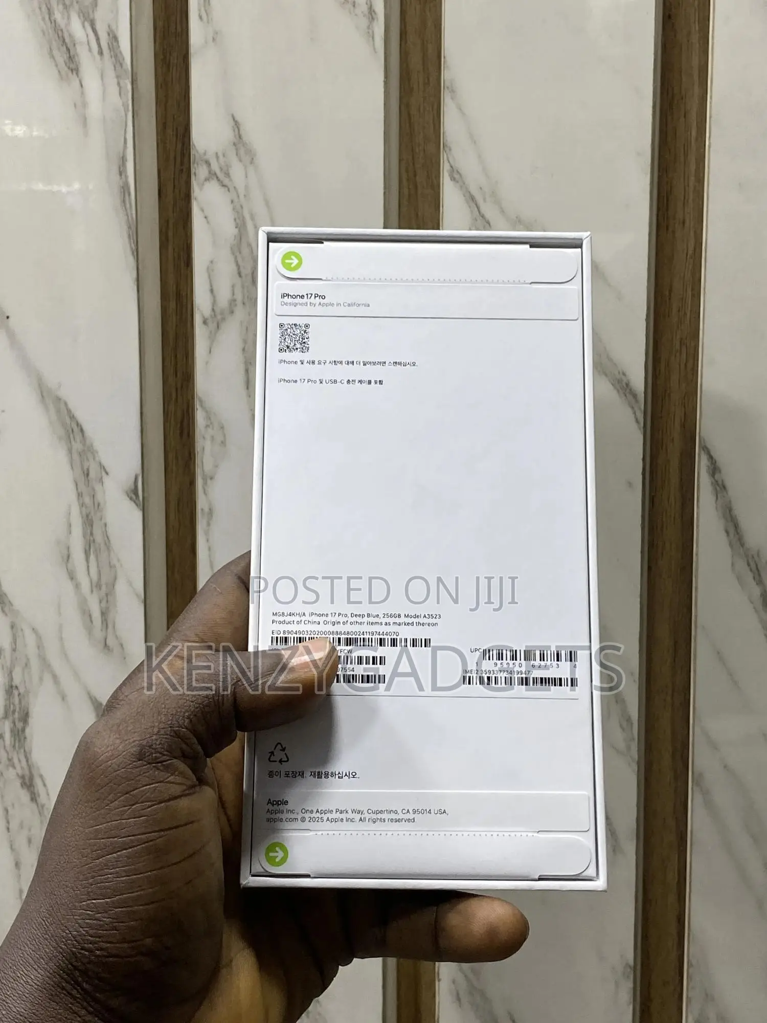 New Apple iPhone 17 Pro 256 GB Blue
