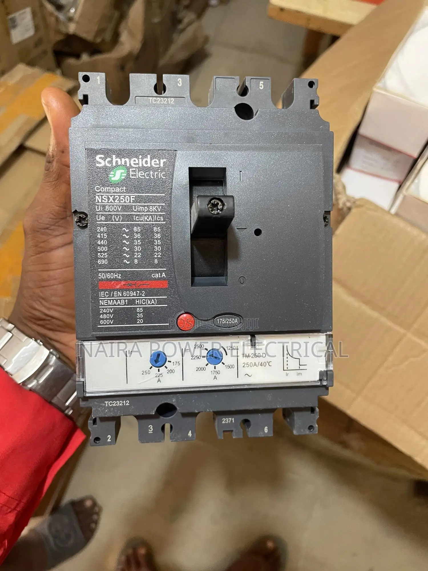 250amp 3pole