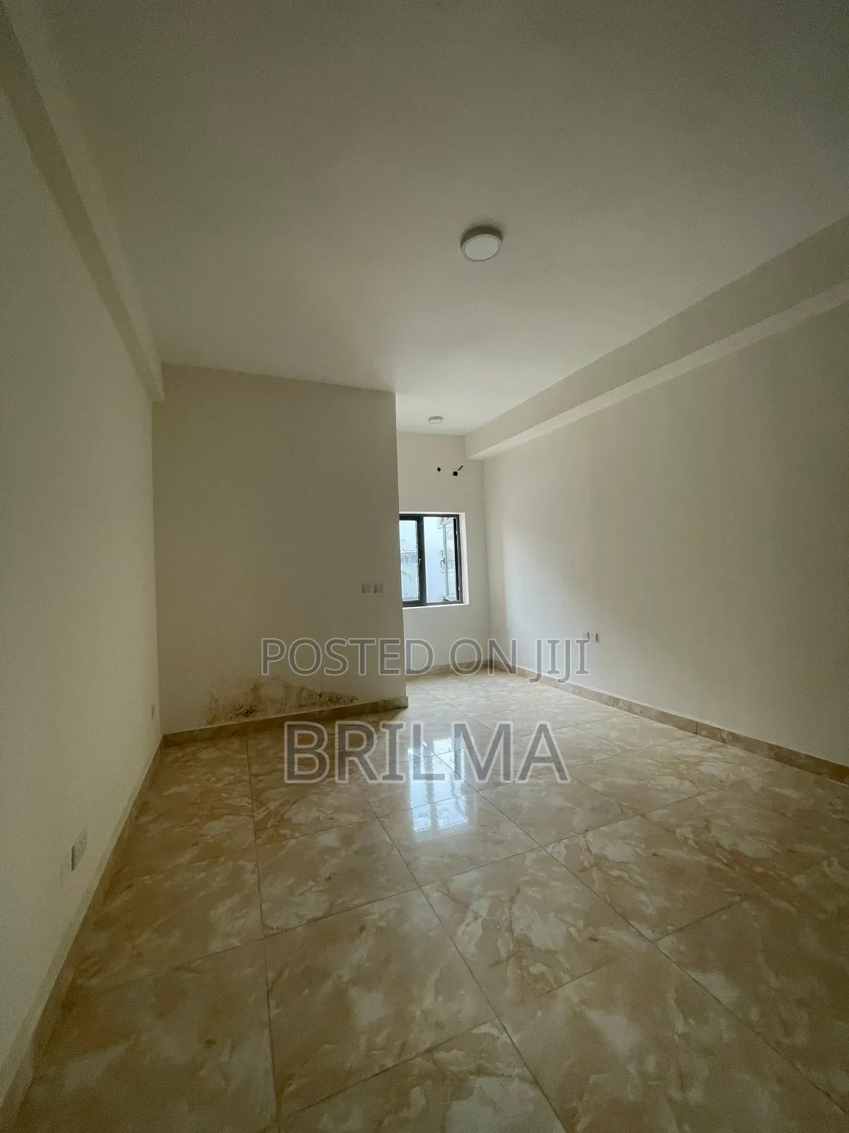 3bdrm Block of Flats in Jahi for rent