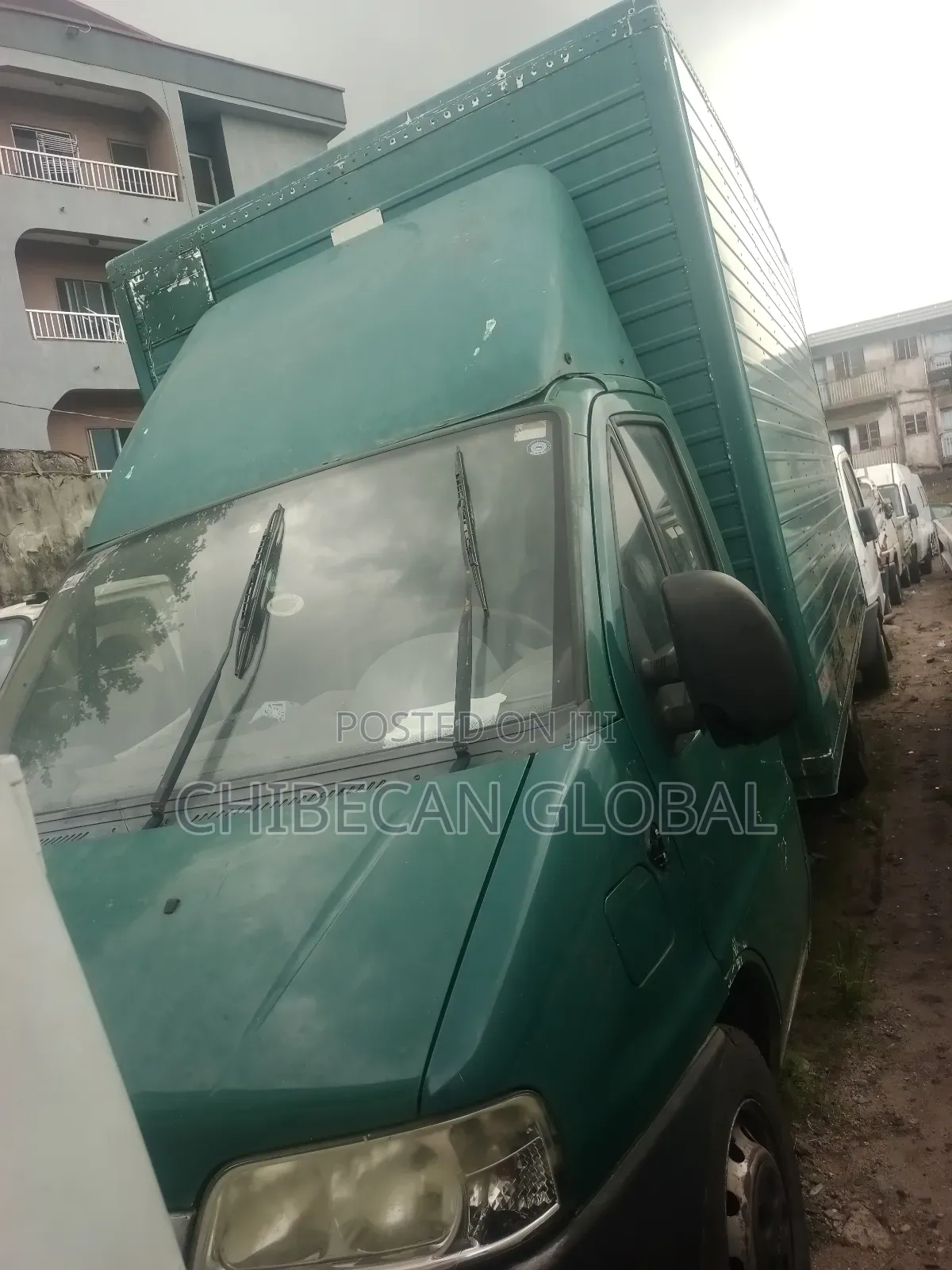 Fiat Truck With Container Bucket (Foreign Used) 4 Tyres