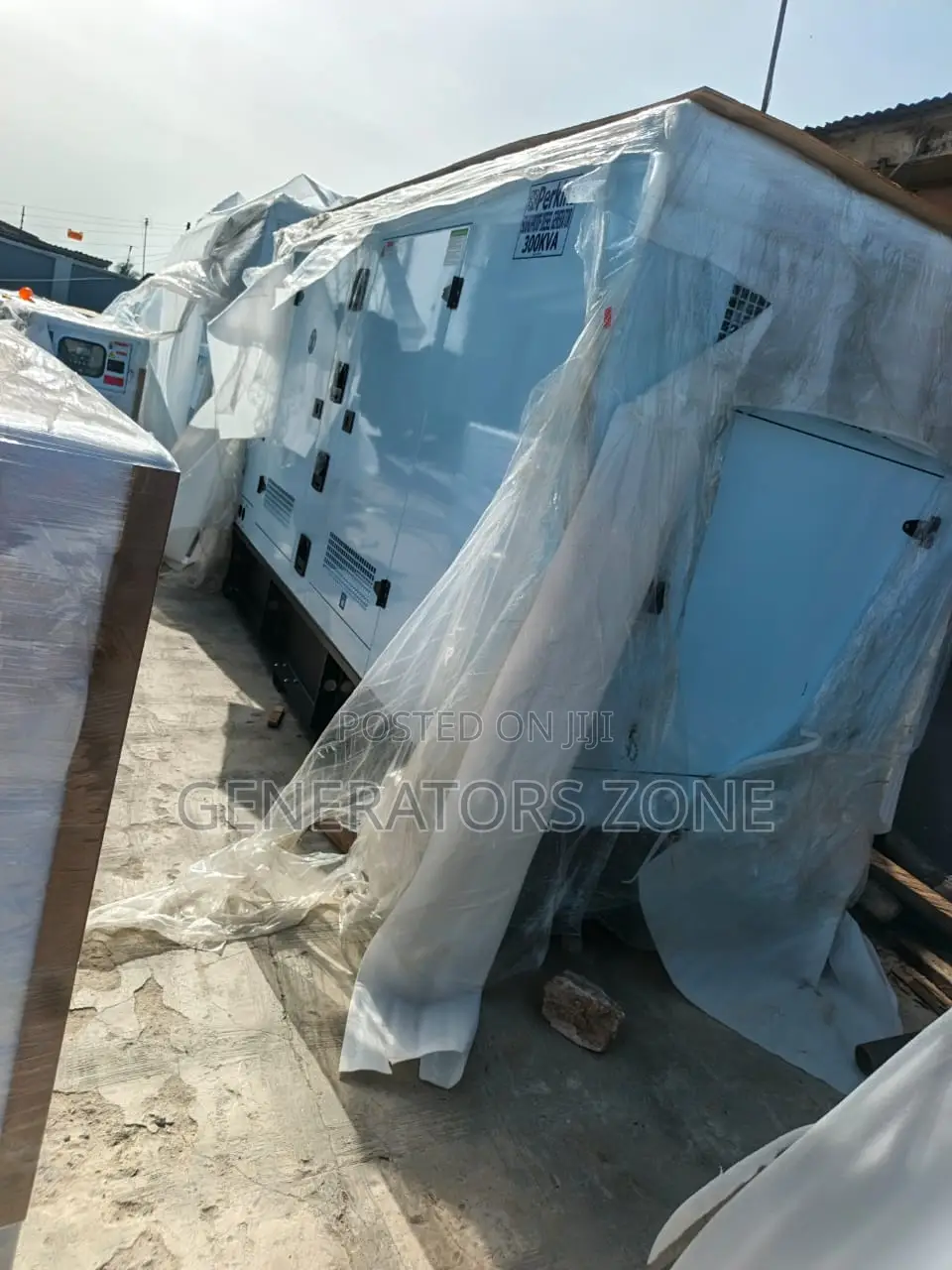Perkins 300kva Diesel Generator Noise Reduced Unit