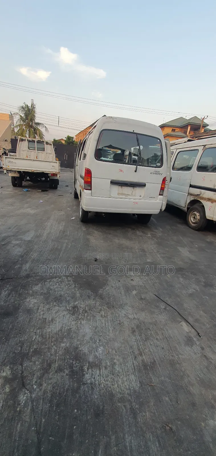 Suzuki APV Minibus 2010 White
