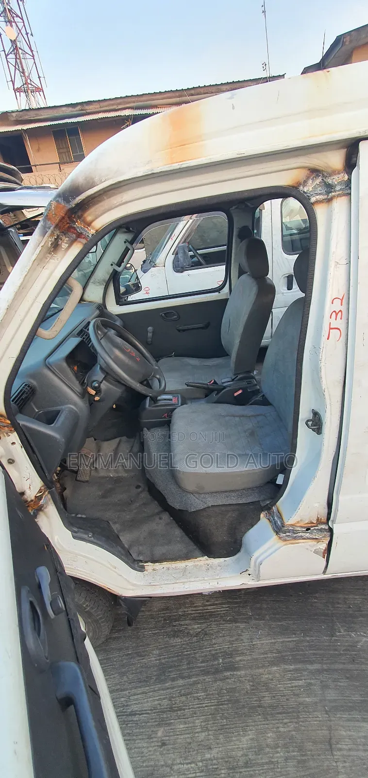 Suzuki APV Minibus 2010 White