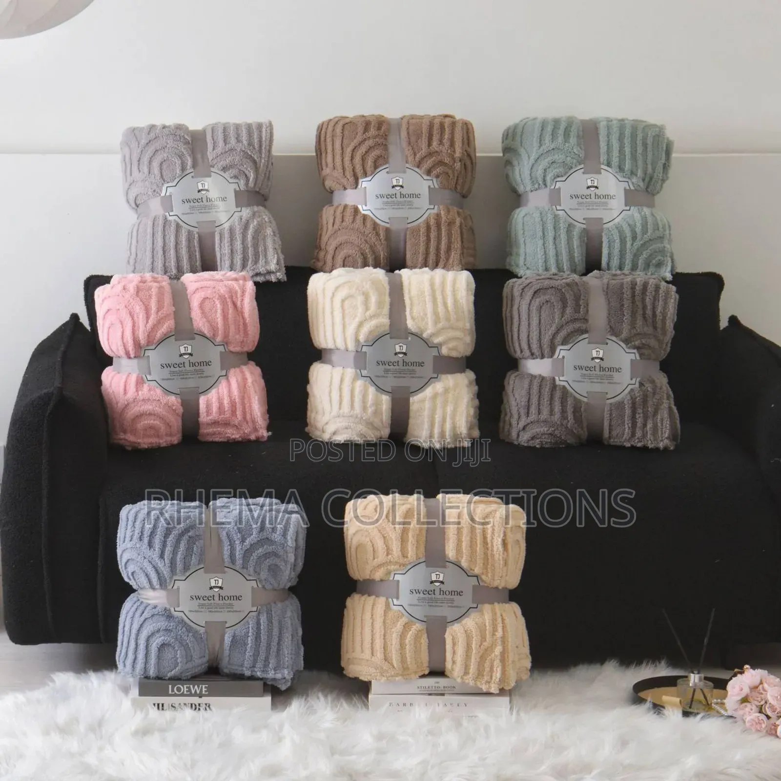 Double Sided Warm Solid Skin Friendly Fur Velvet Blanket/Duvet
