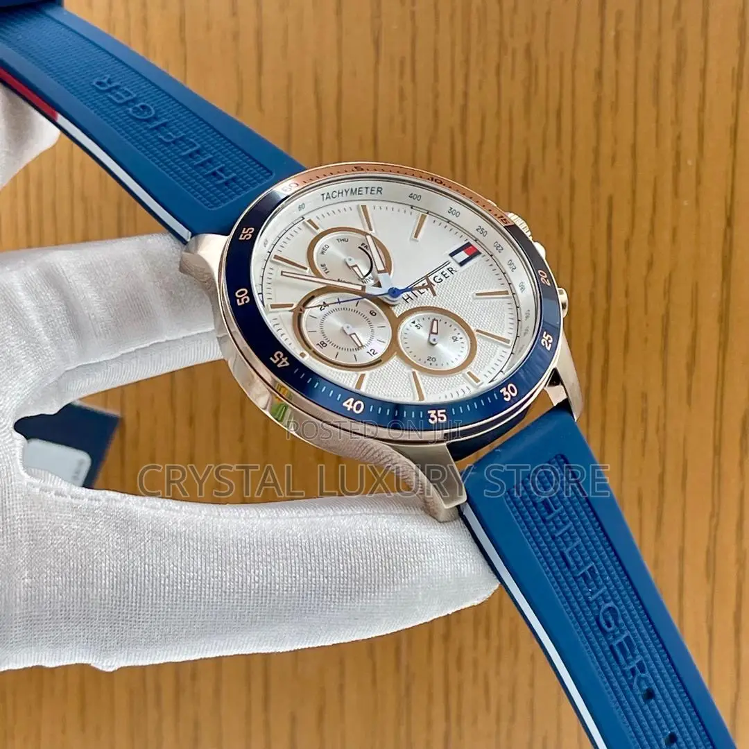 Tommy Hilfiger Quality Luxury Men Rubber Strap Wristwatch
