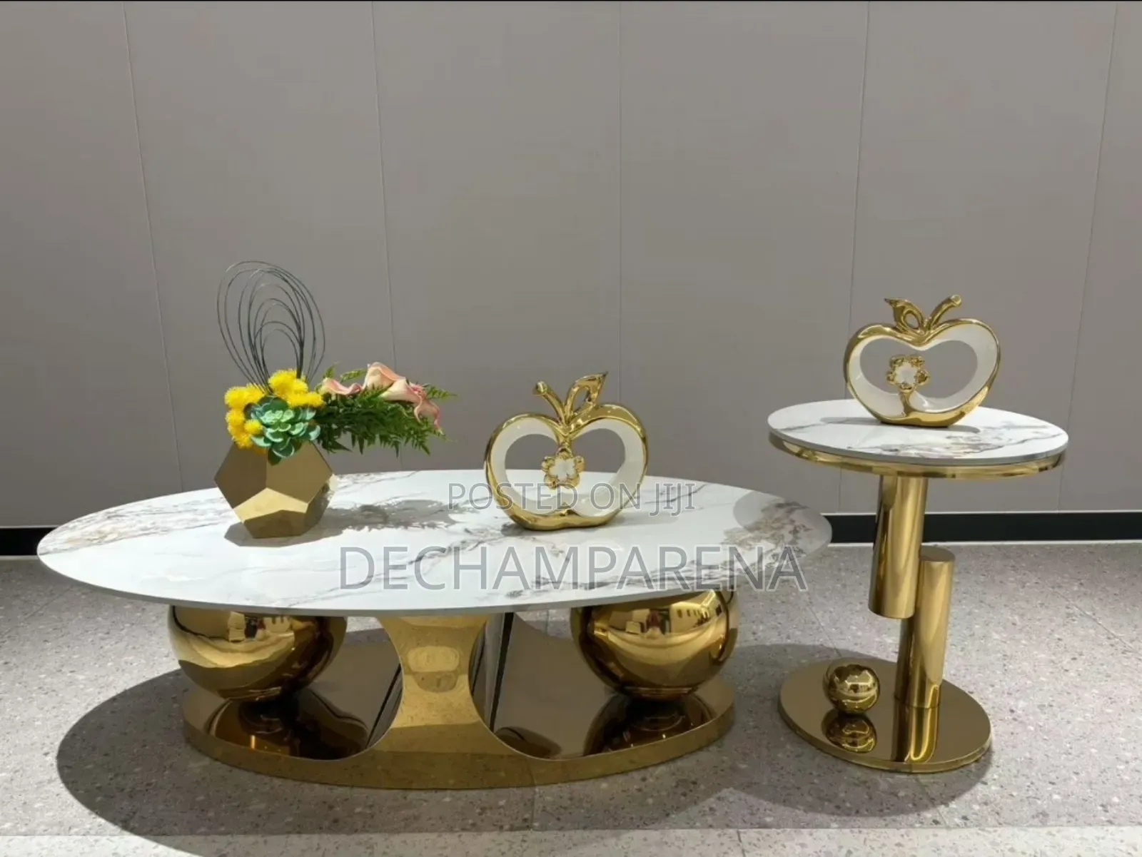 2 Ball Golden Table With Sidestool