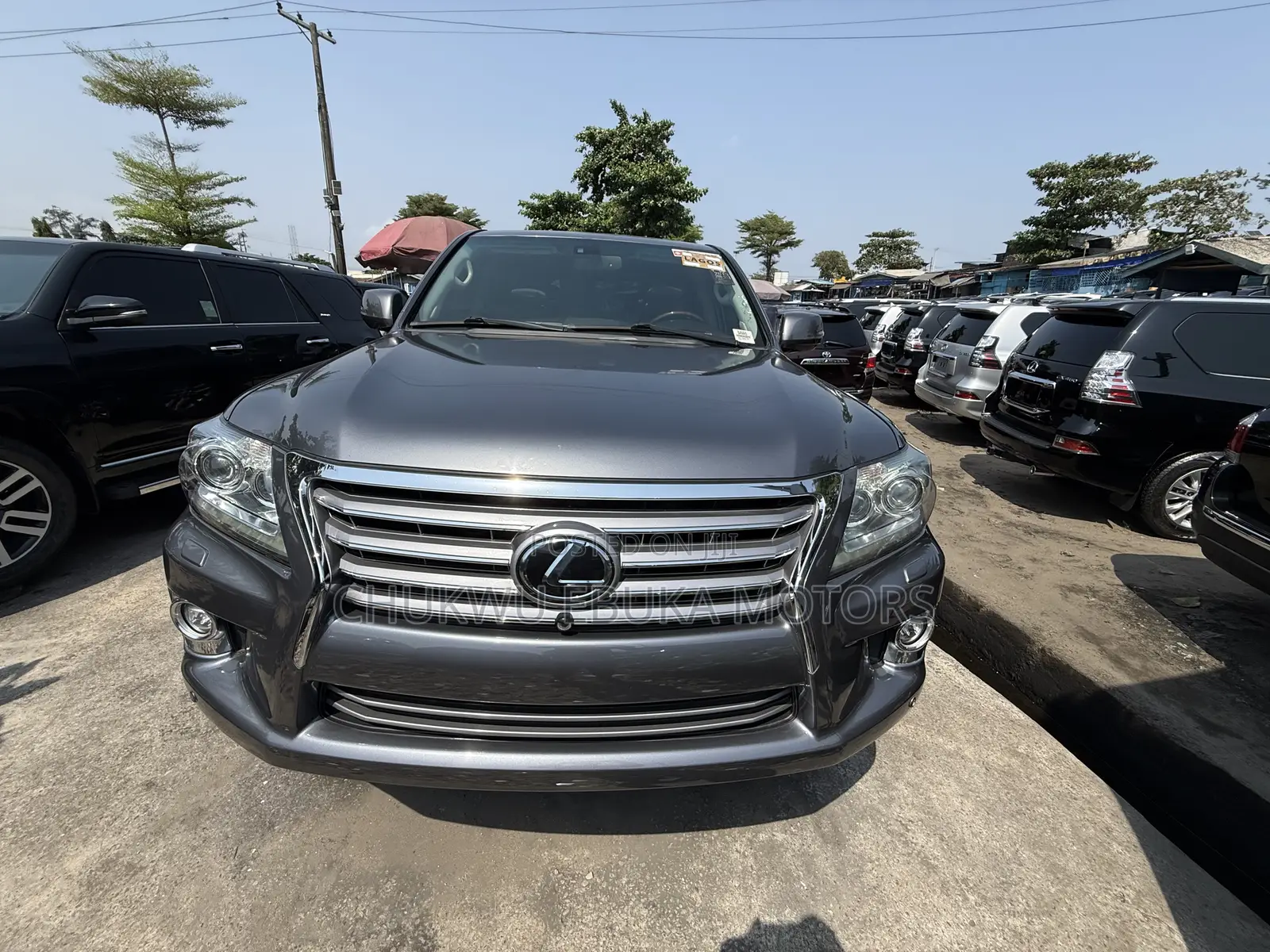 Lexus LX 570 AWD 2015 Gray