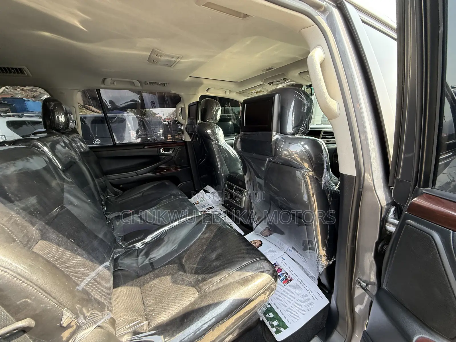 Lexus LX 570 AWD 2015 Gray