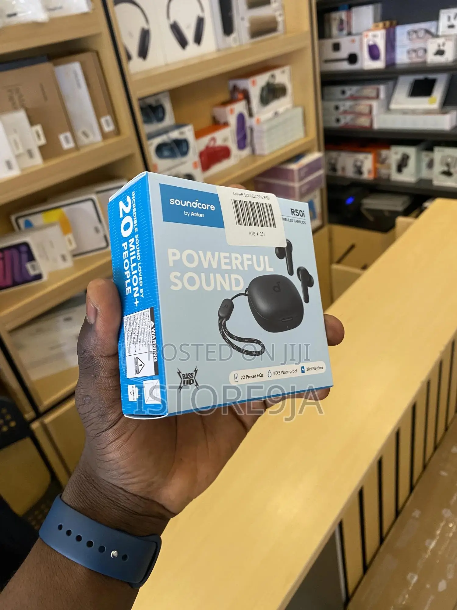 Soundcore by Anker R50i