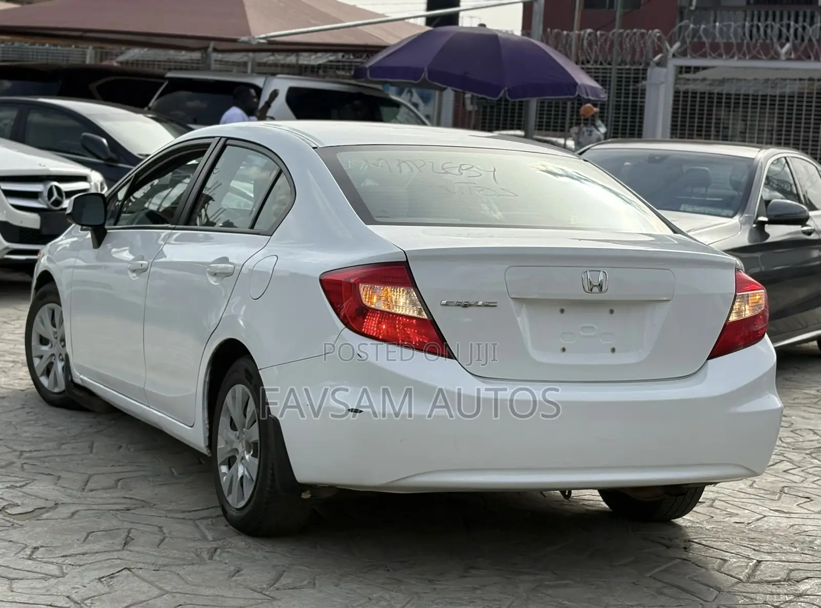 Honda Civic 2012 White