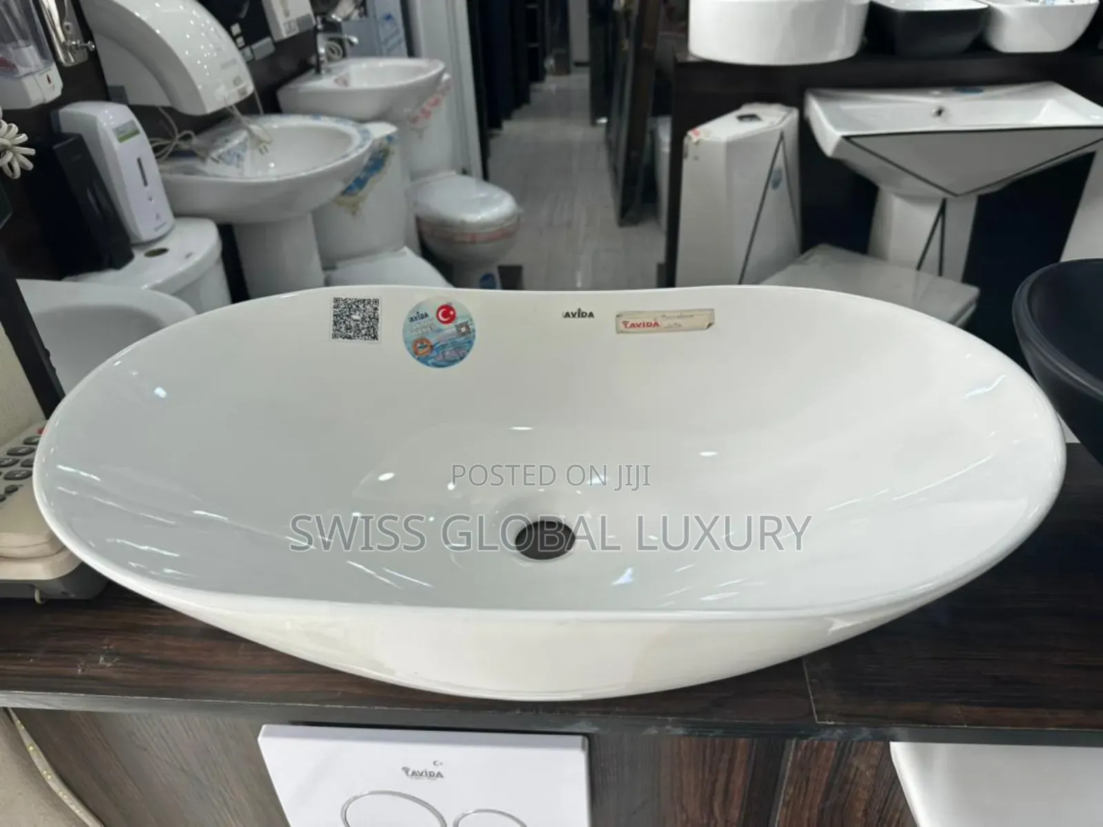 High Quality Countertop Basin.
