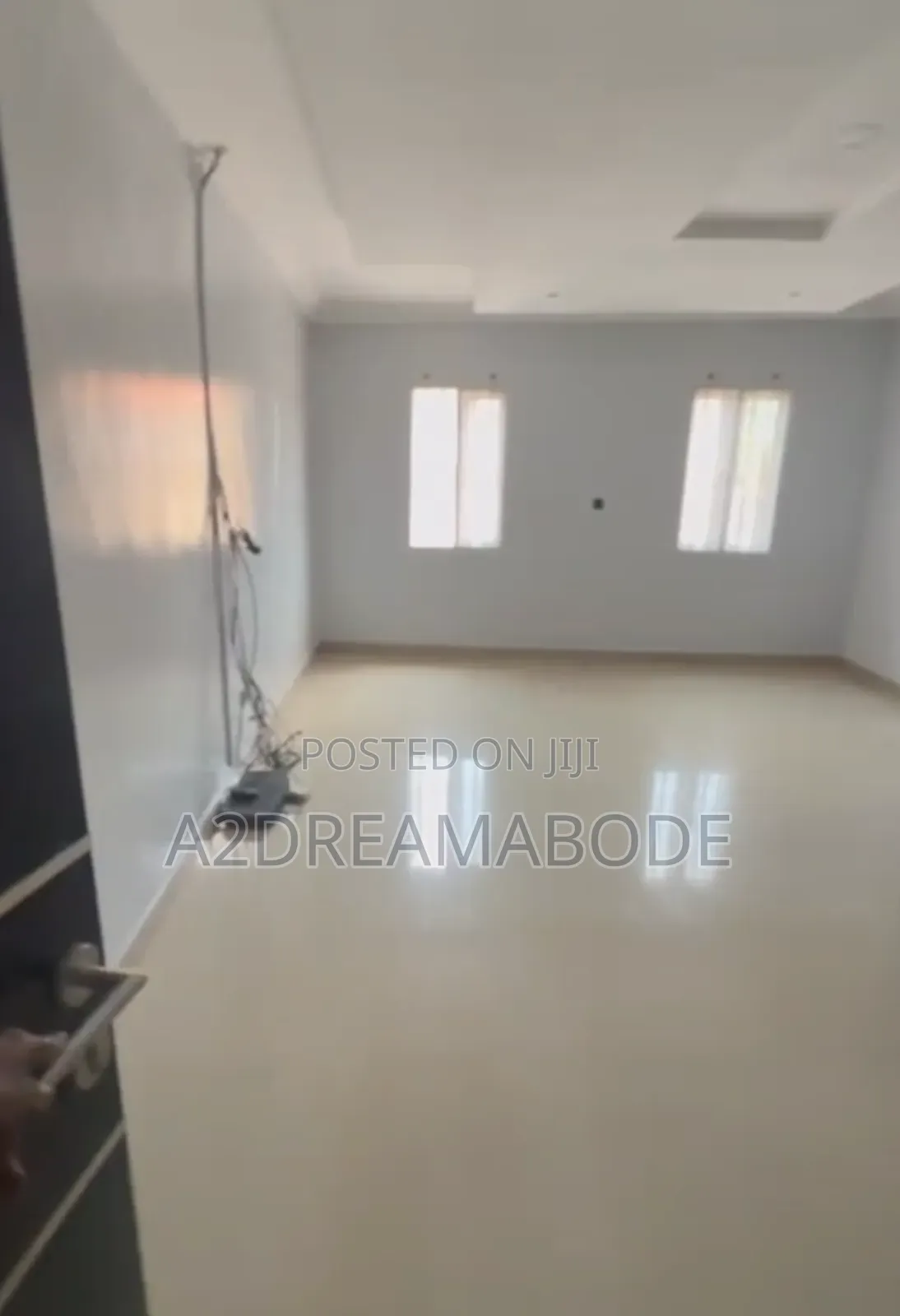 4bdrm Duplex in Magodo Phase 2 for rent