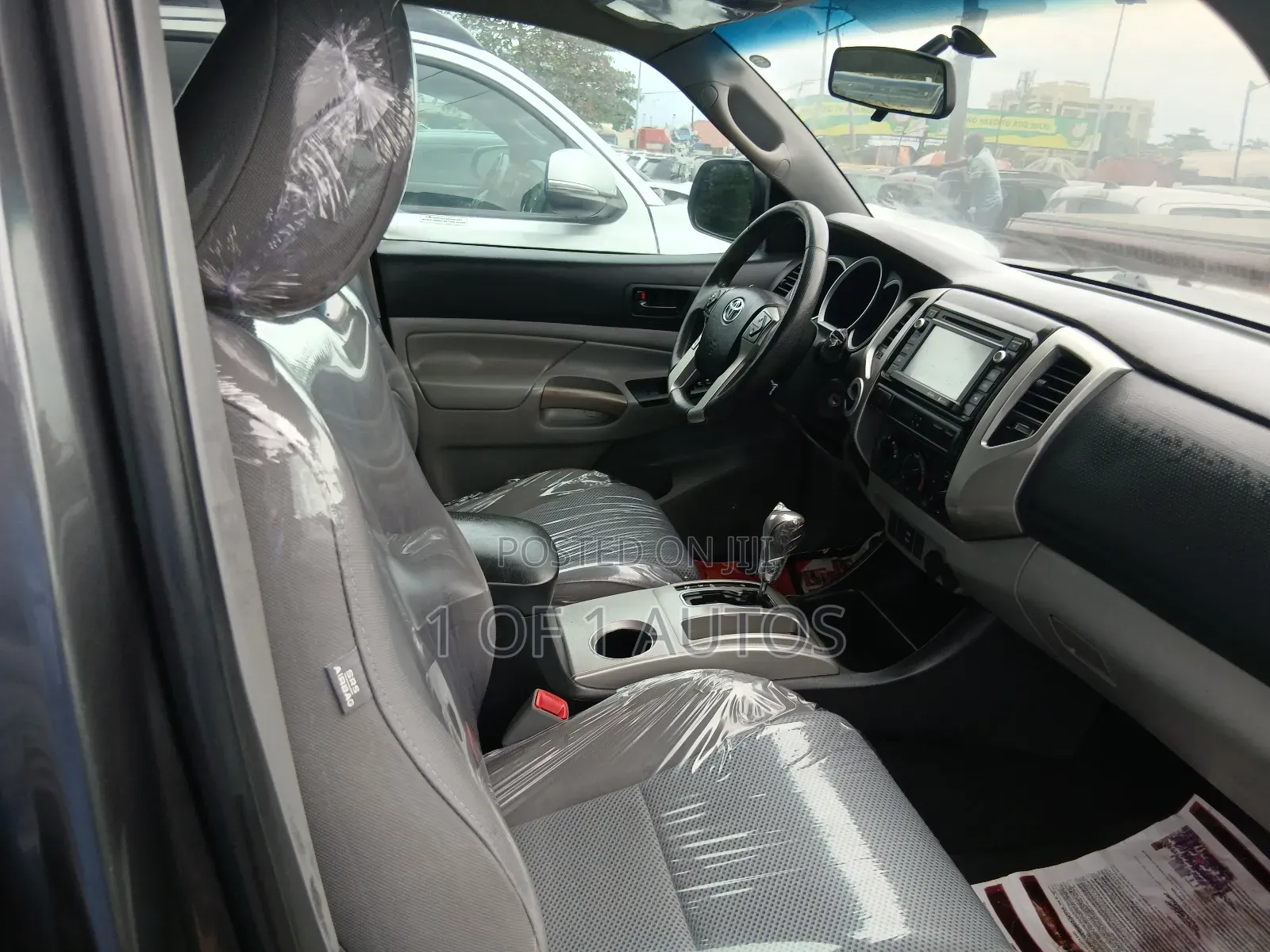 Toyota Tacoma 2dr Regular Cab 4WD 6.1 ft. SB (2.7L 4cyl 5M) 2014 Gray