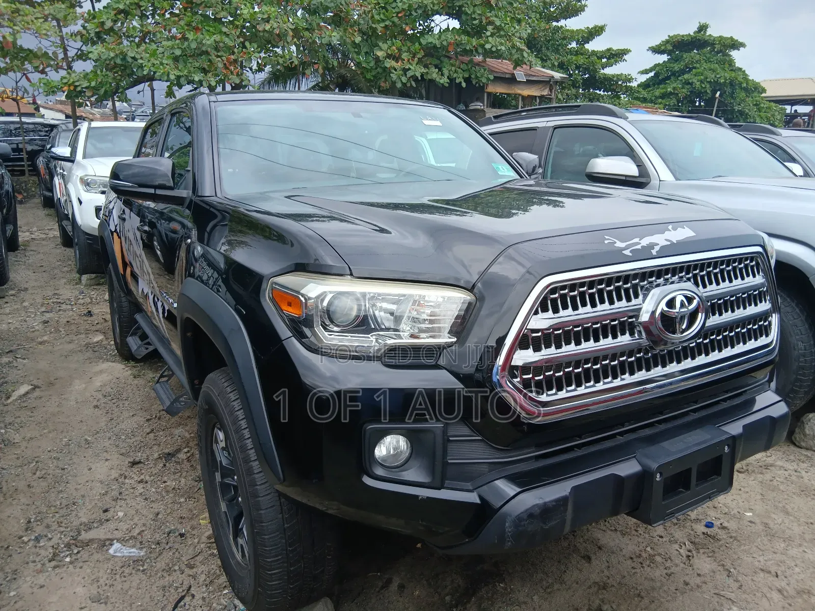 Toyota Tacoma 4dr Double Cab 2016 Black