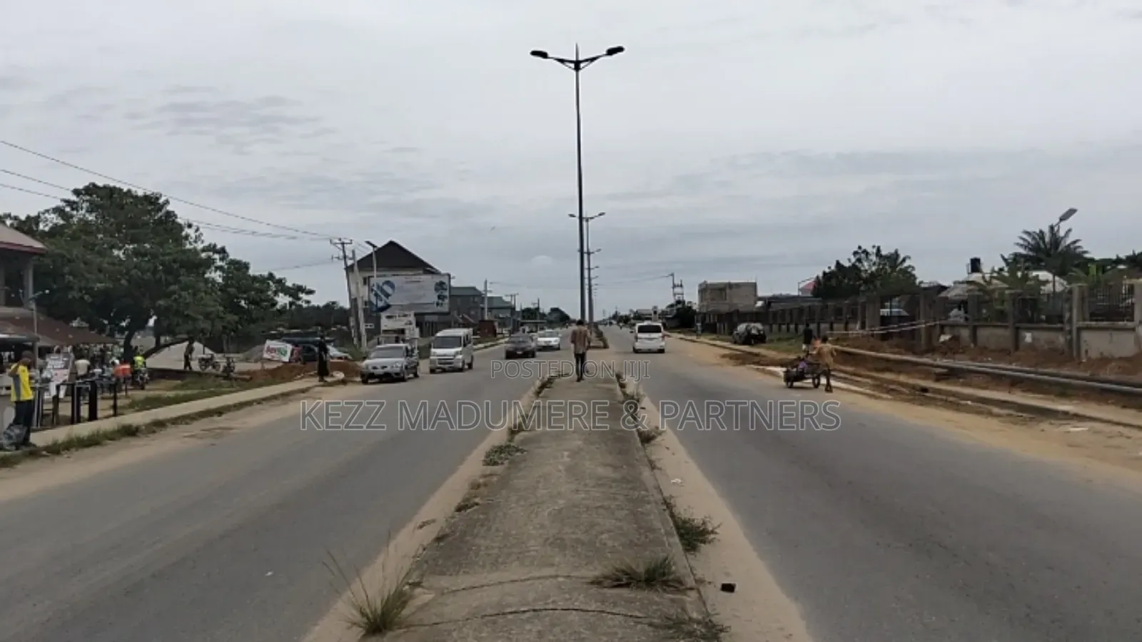 To Let / Lease : Fenced 26 1⁄2 Plots Major Eliozu Road , Ph