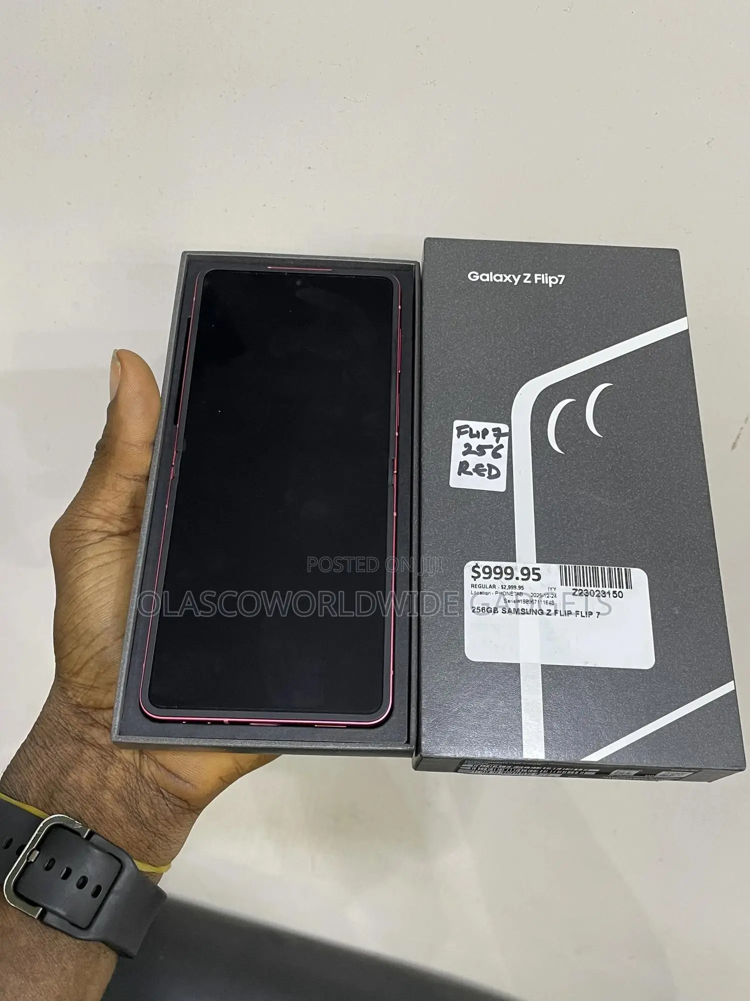 New Samsung Galaxy Z Flip7 256 GB Red