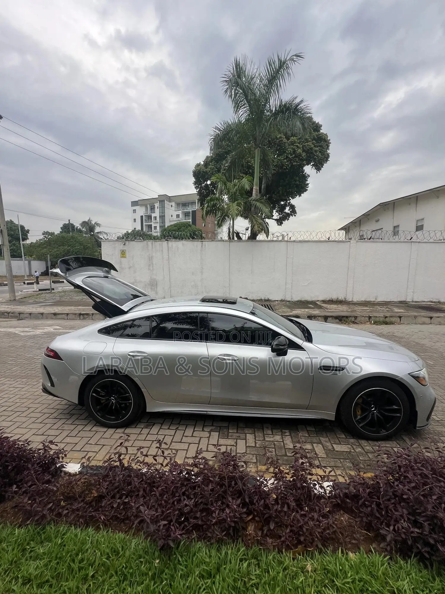 Mercedes-Benz AMG GT 2022 Silver
