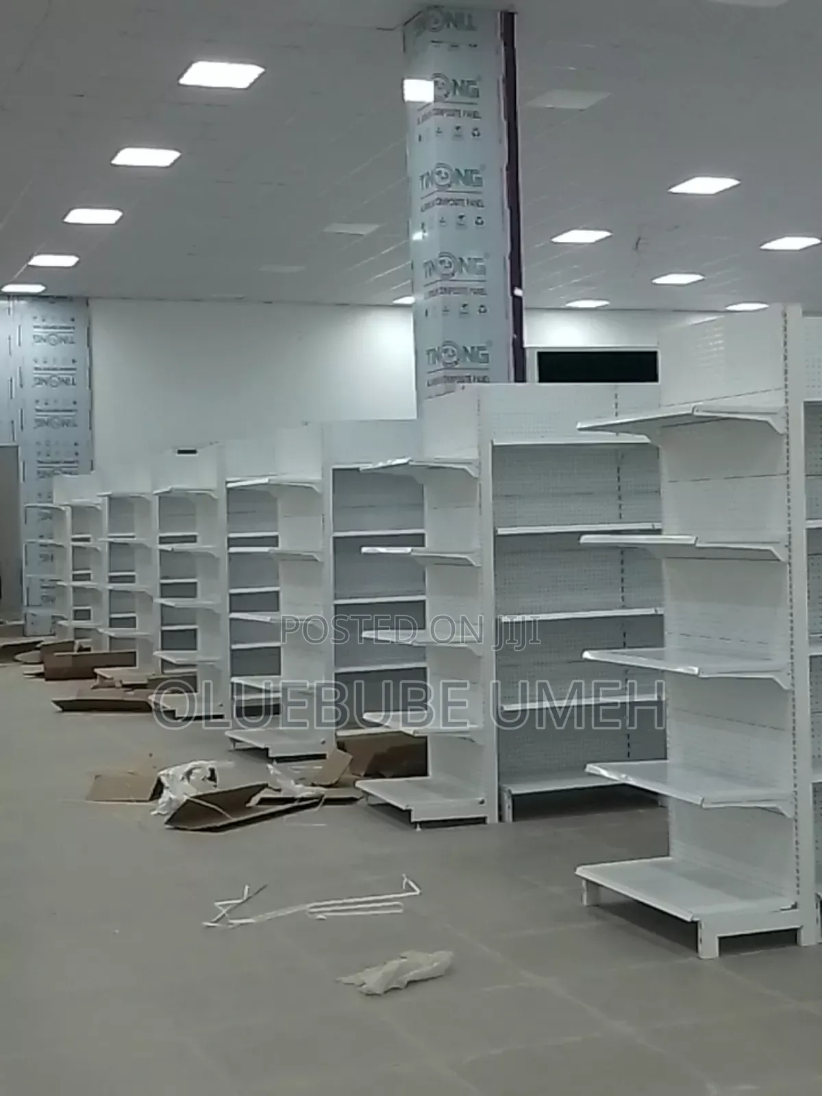 Quality Supermarket Shelves