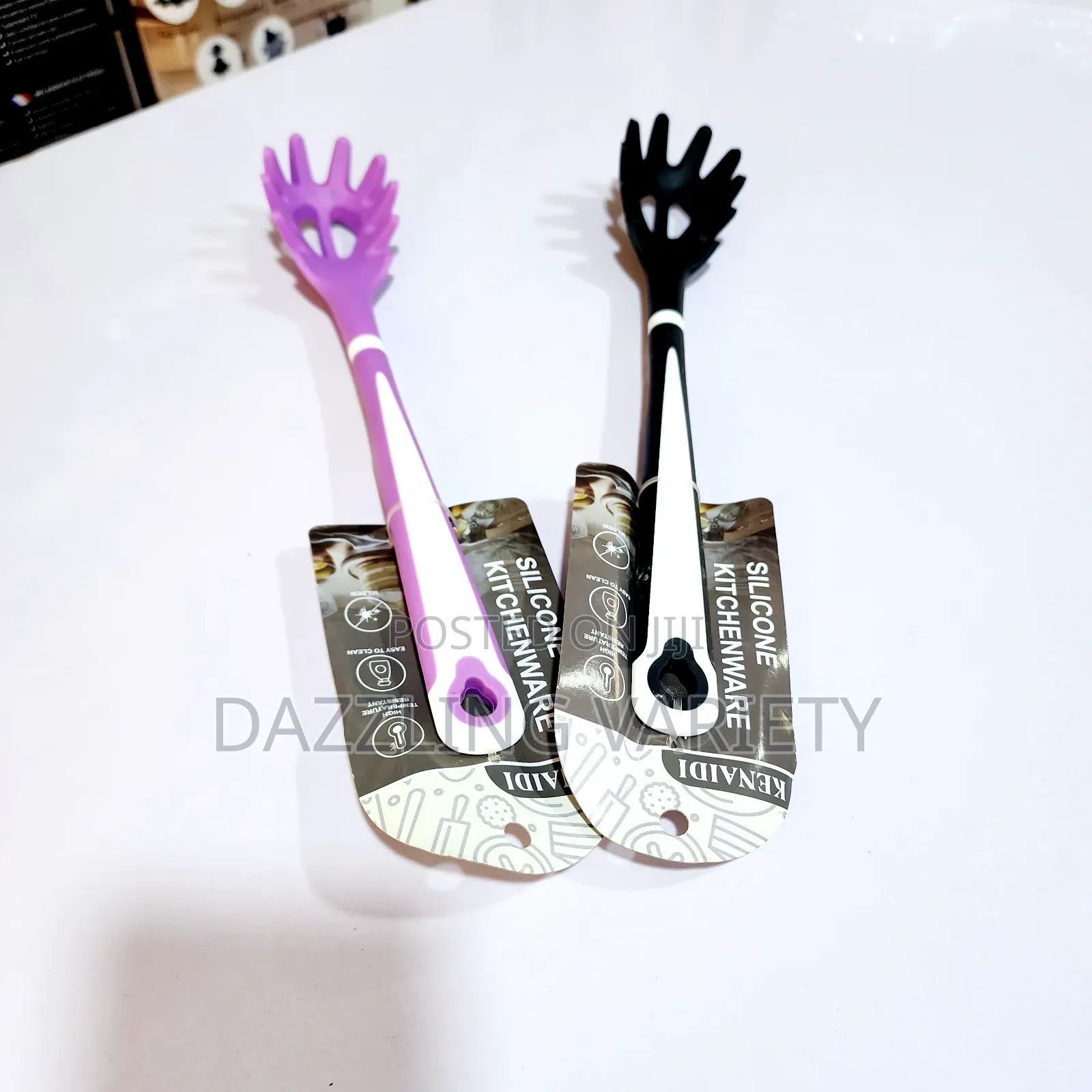 Kenaidi Silicone Pasta Spoon Server