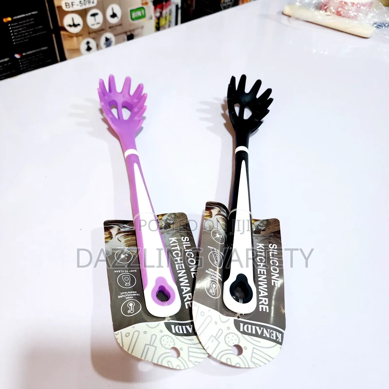 High Quality Kenaidi Silicone Pasta Spoon Server