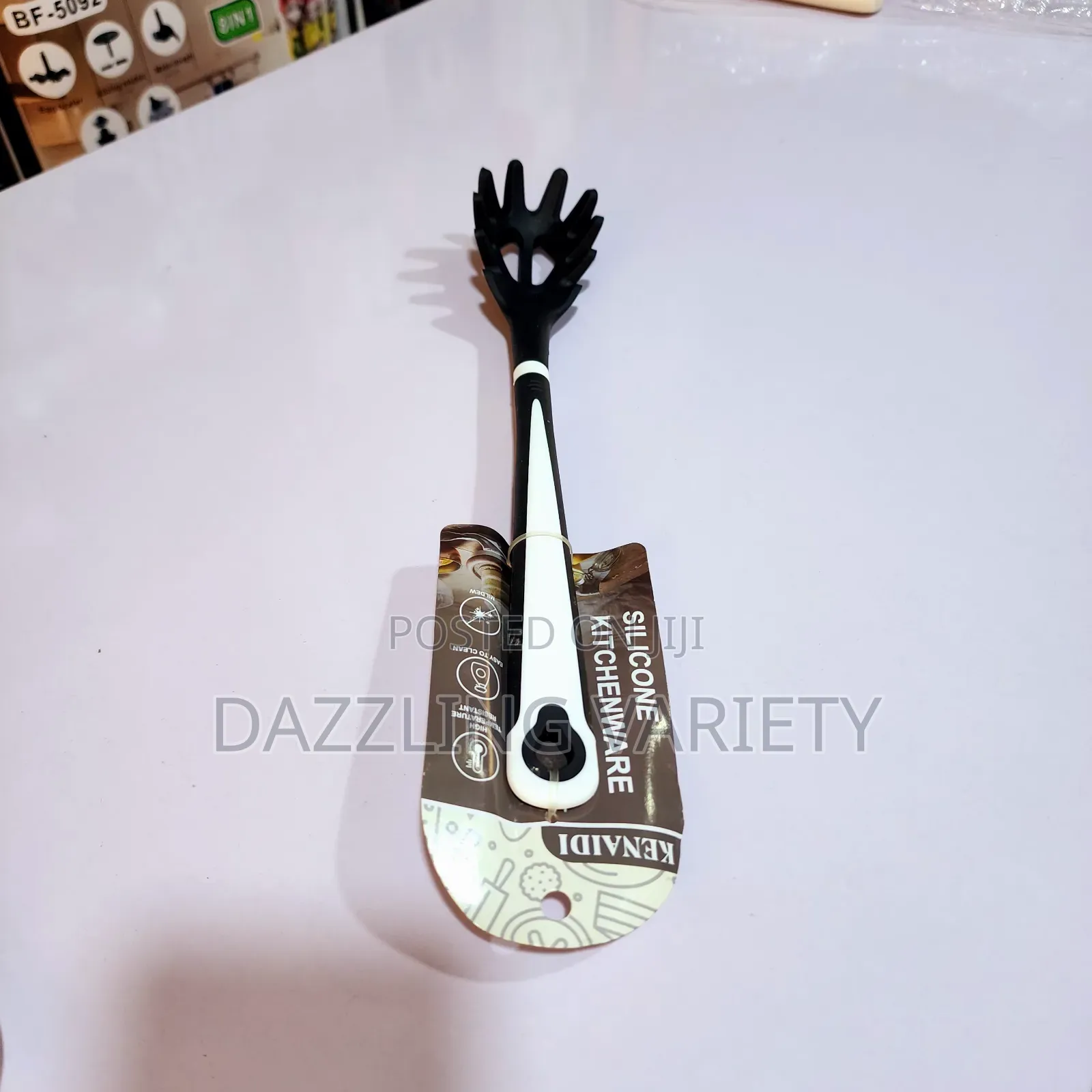 High Quality Kenaidi Silicone Pasta Spoon Server