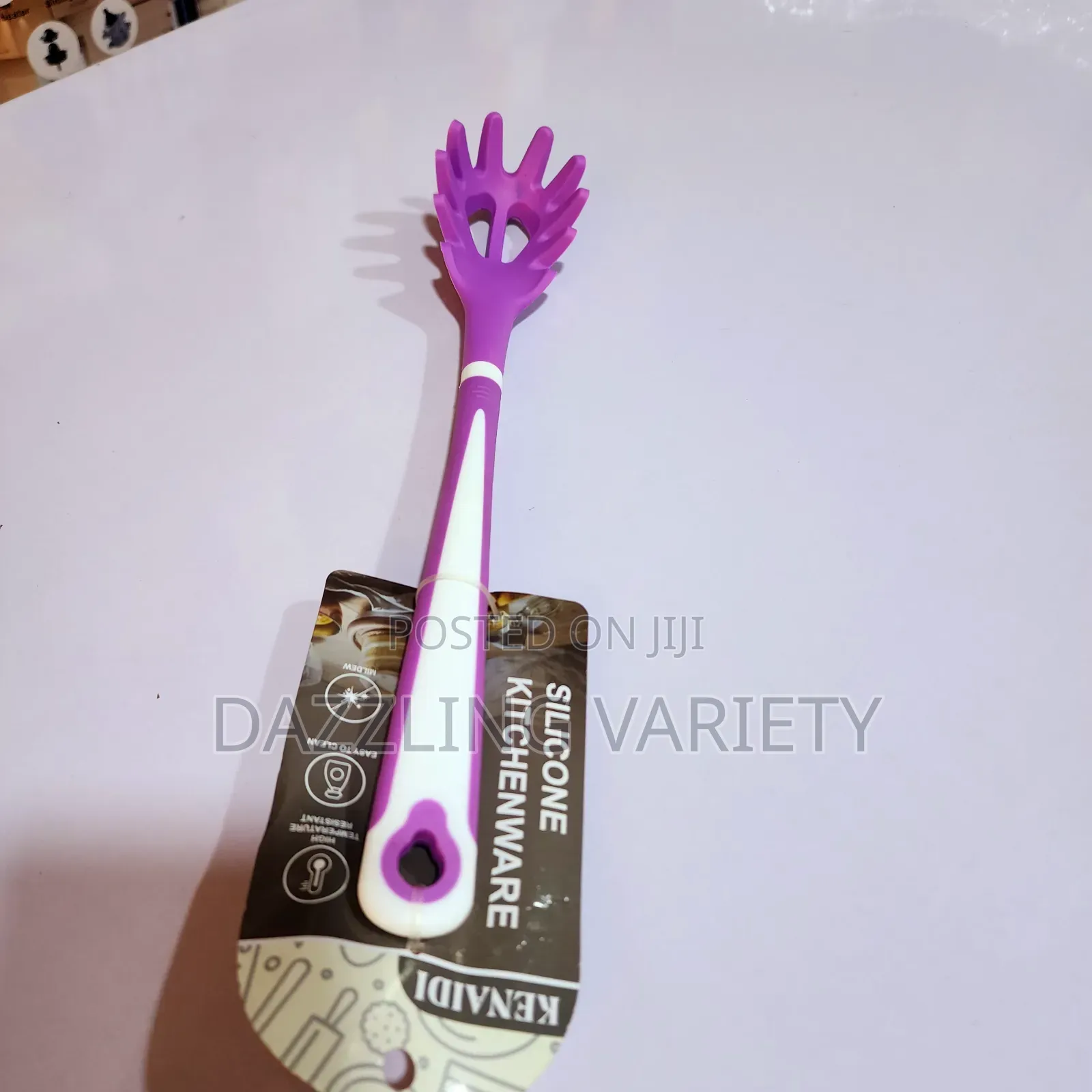 High Quality Kenaidi Silicone Pasta Spoon Server